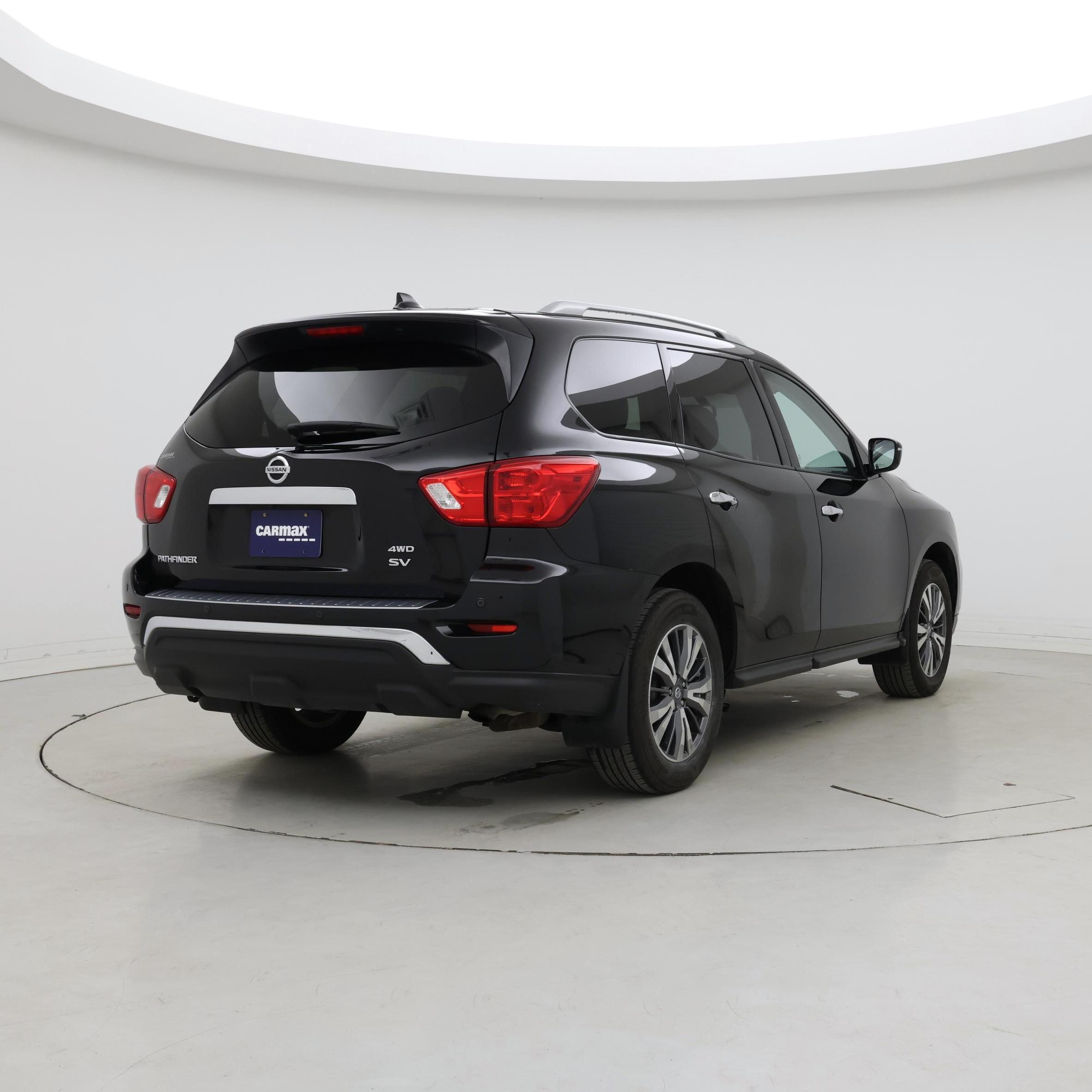 Thumbnail: 2020 Nissan Pathfinder - 8