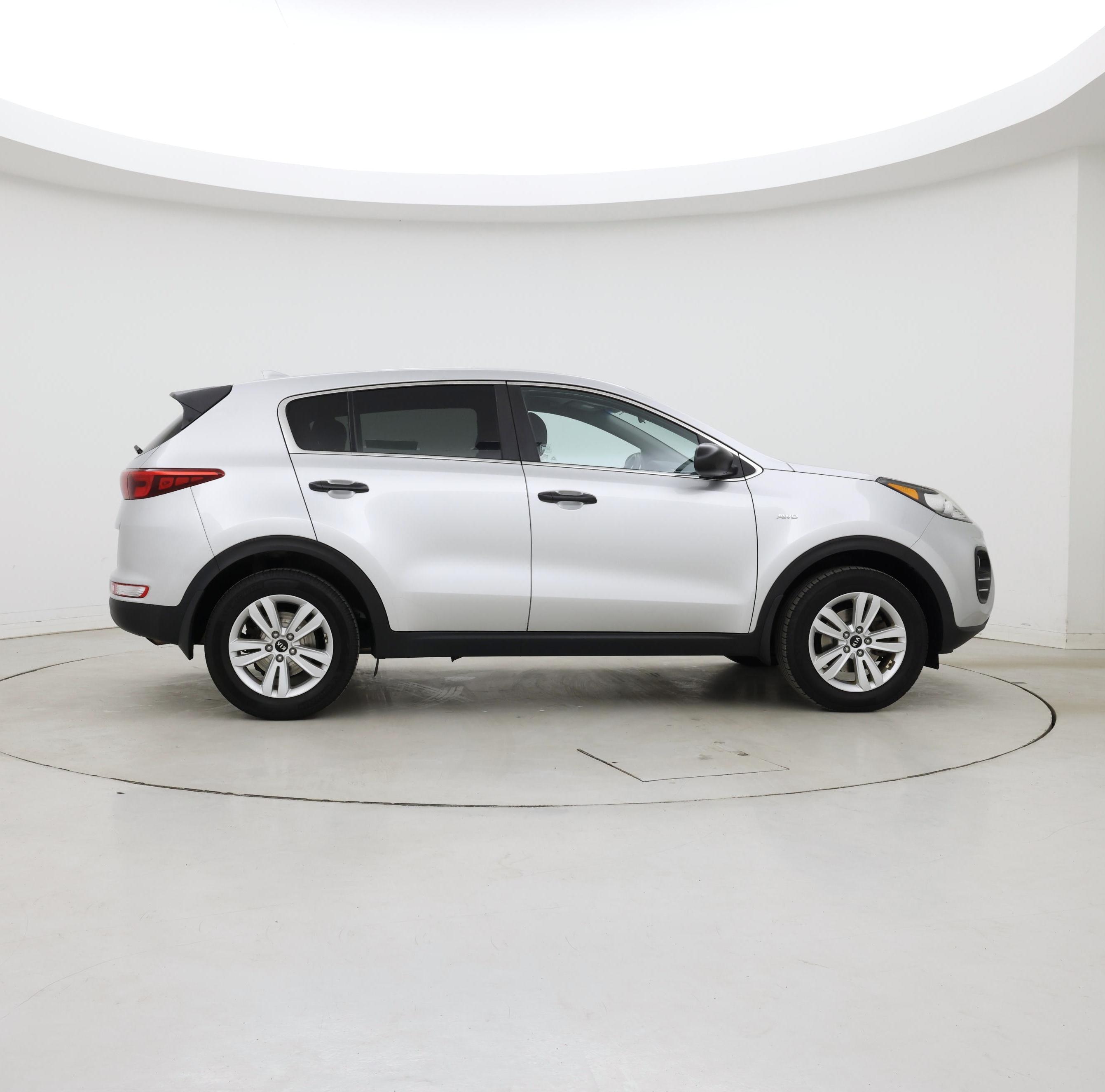 Thumbnail: 2019 Kia Sportage - 7