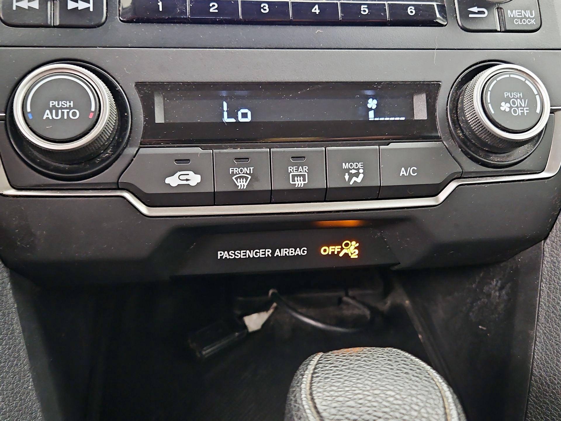 Thumbnail: 2019 Honda Civic - 16