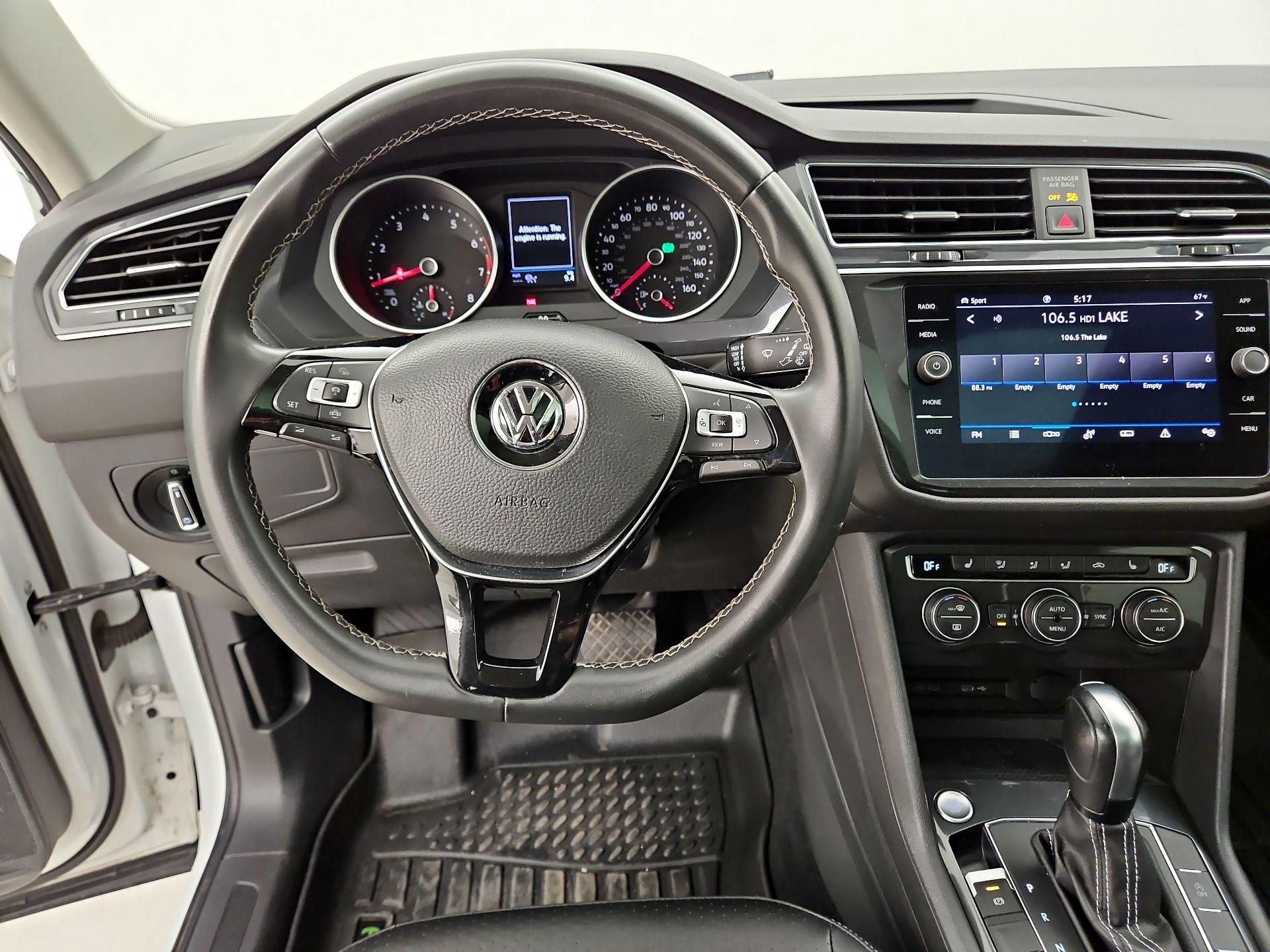 Thumbnail: 2021 Volkswagen Tiguan - 10