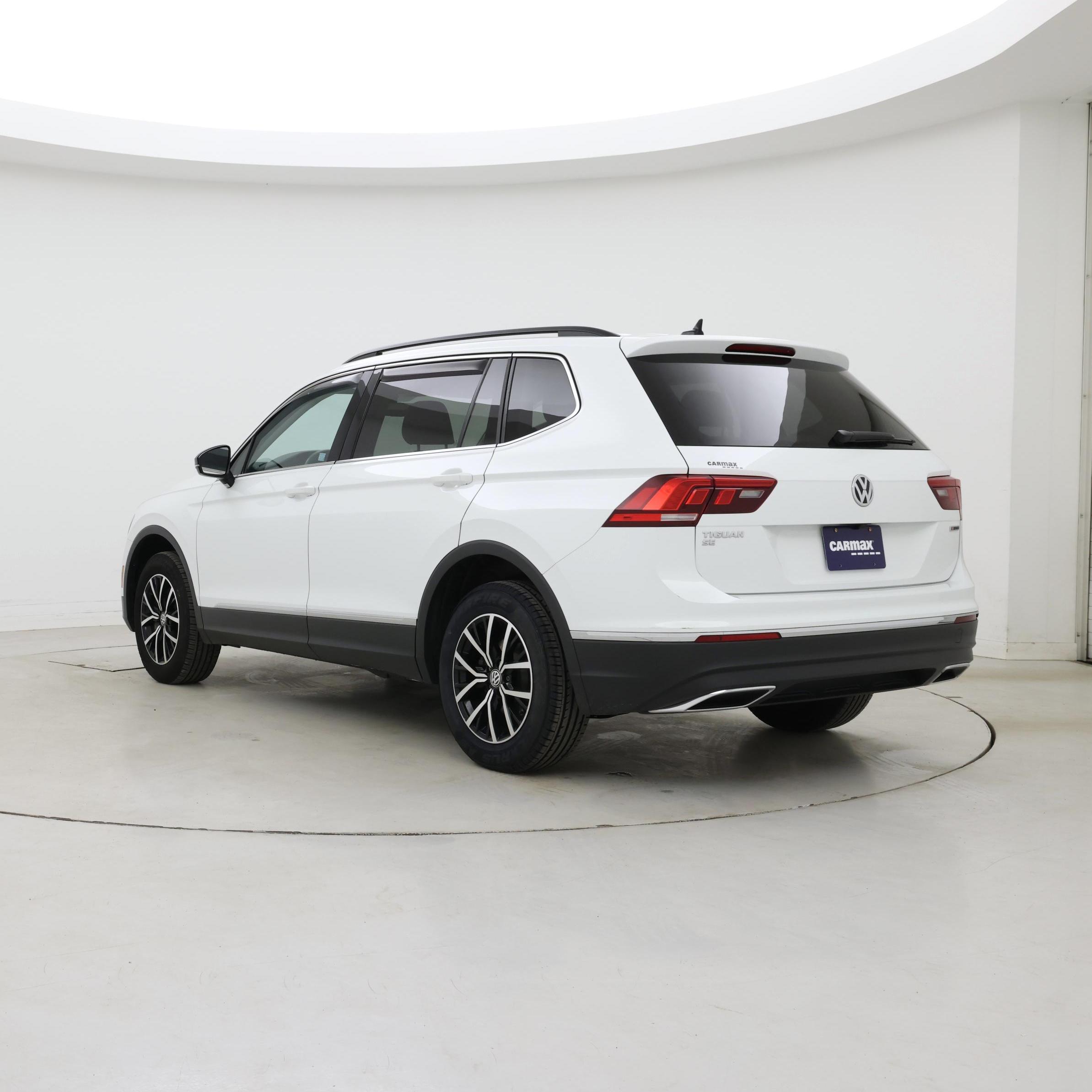 Thumbnail: 2021 Volkswagen Tiguan - 2