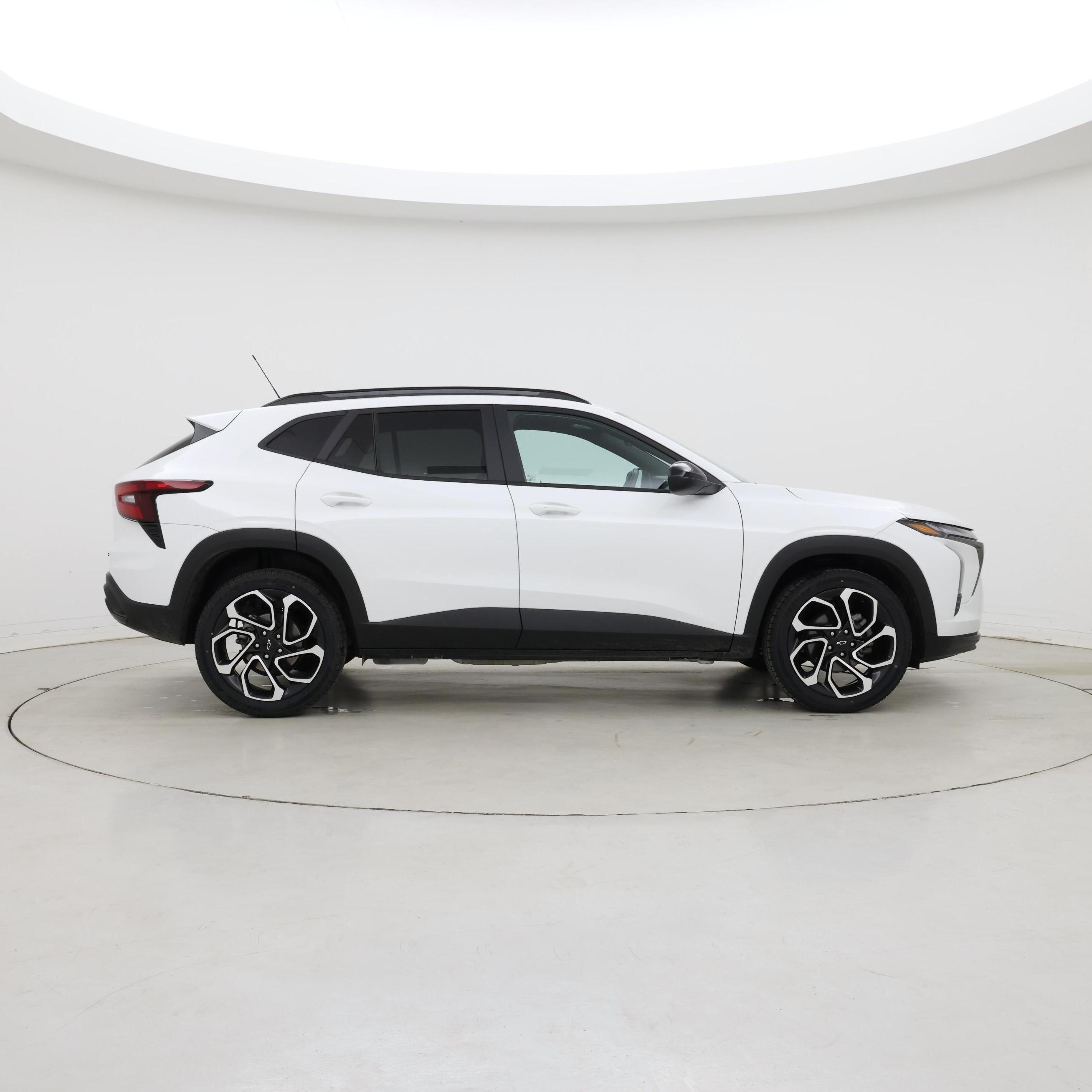 Thumbnail: 2025 Chevrolet Trax - 7