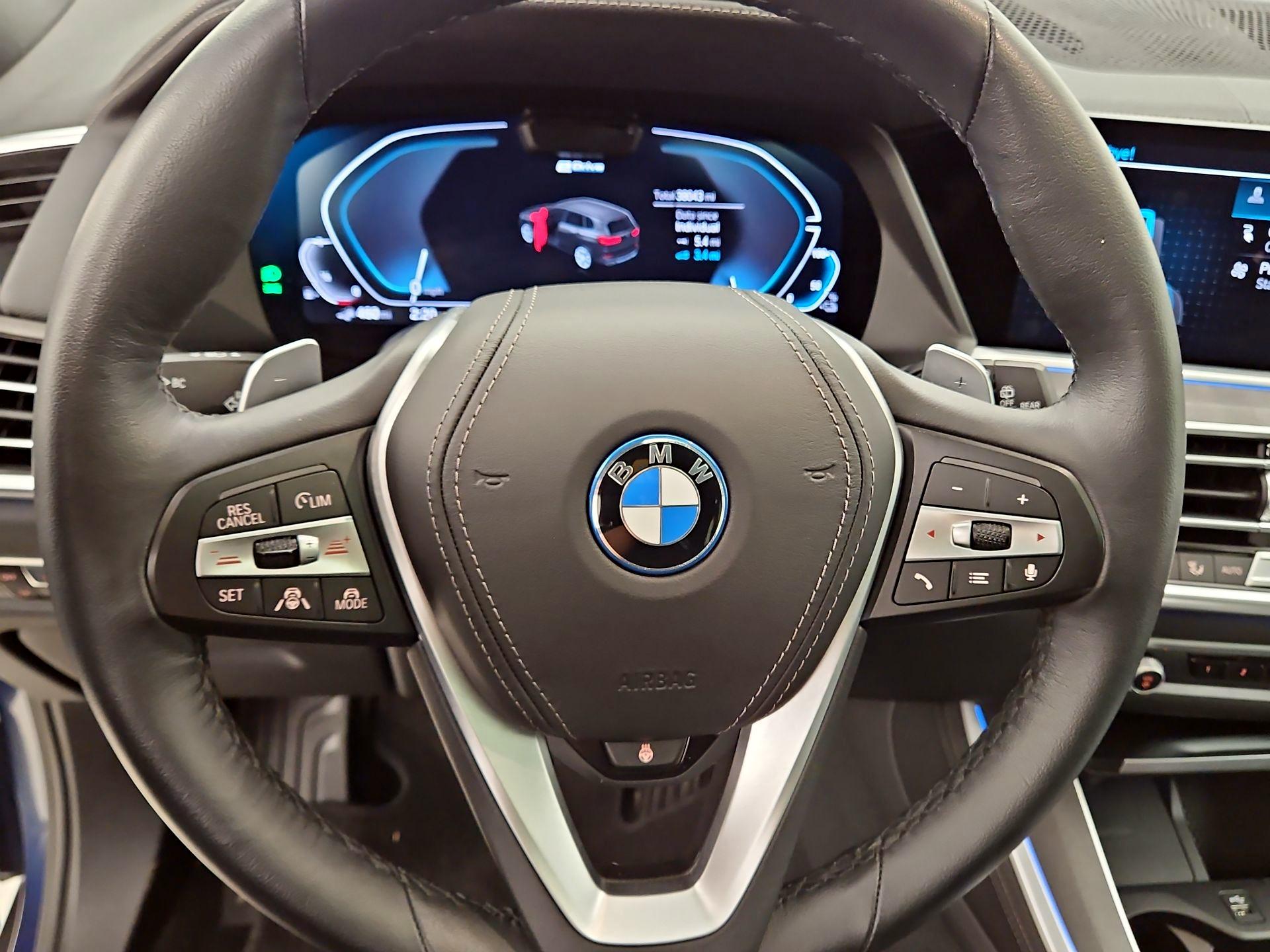 Thumbnail: 2023 BMW X5 - 10