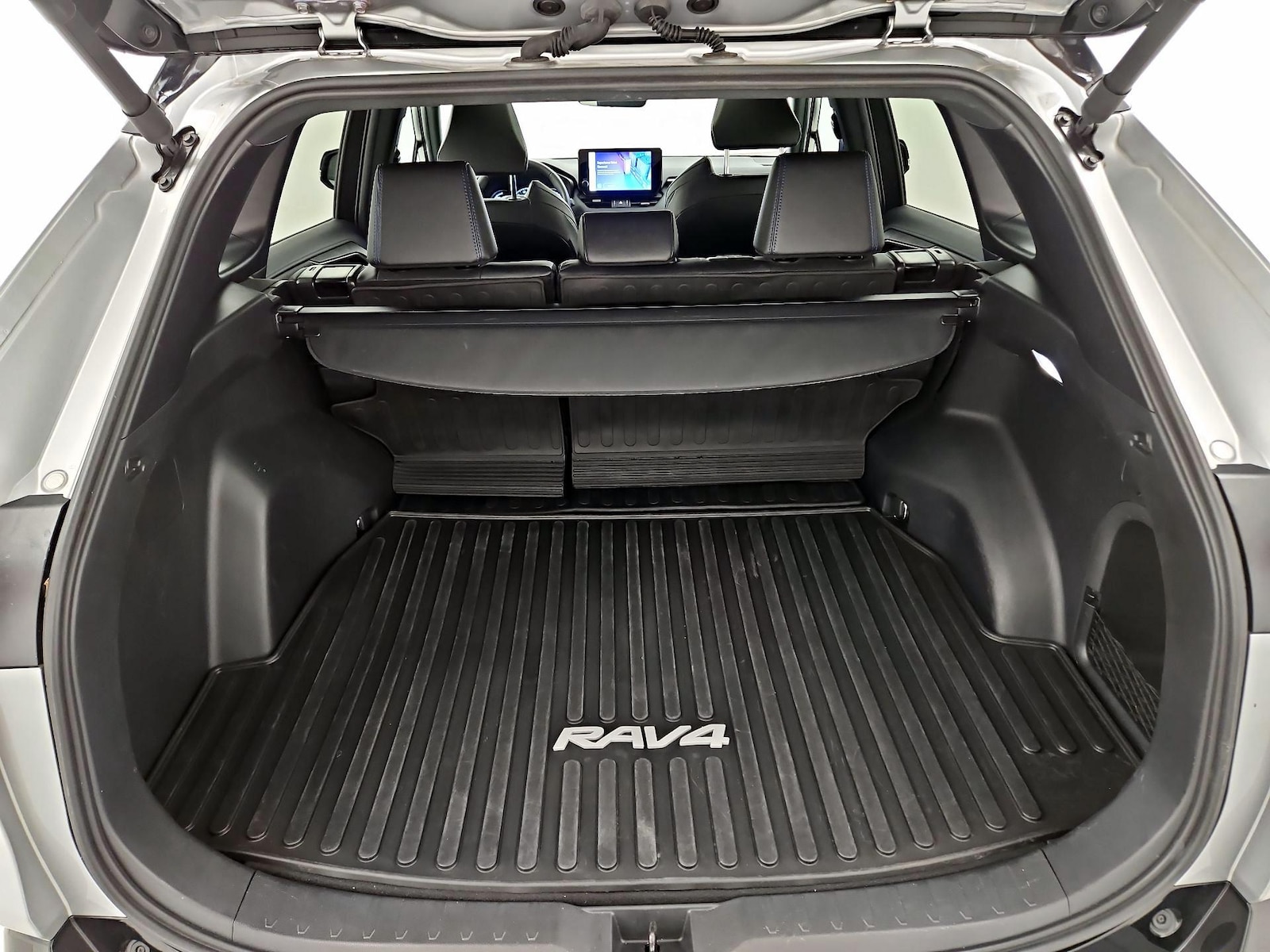 2024 Toyota RAV4 XSE - Photo 22