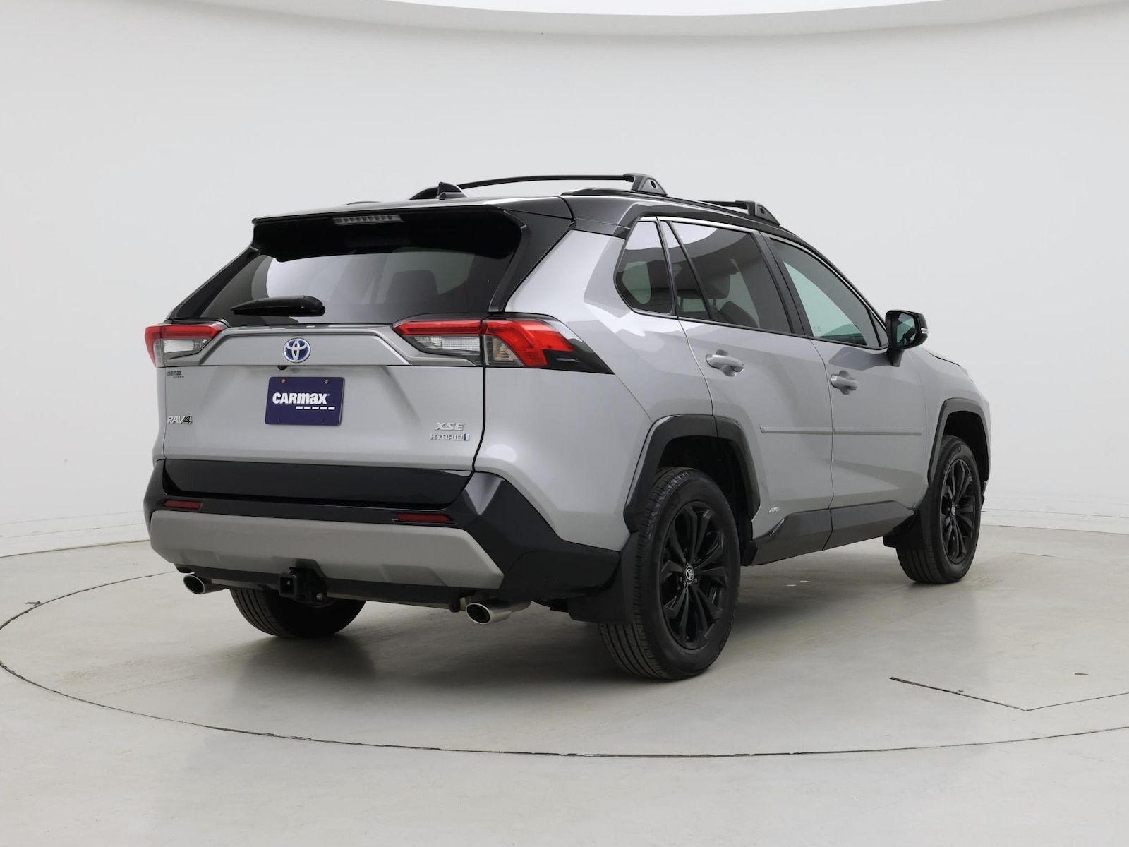 2024 Toyota RAV4 XSE - Photo 9