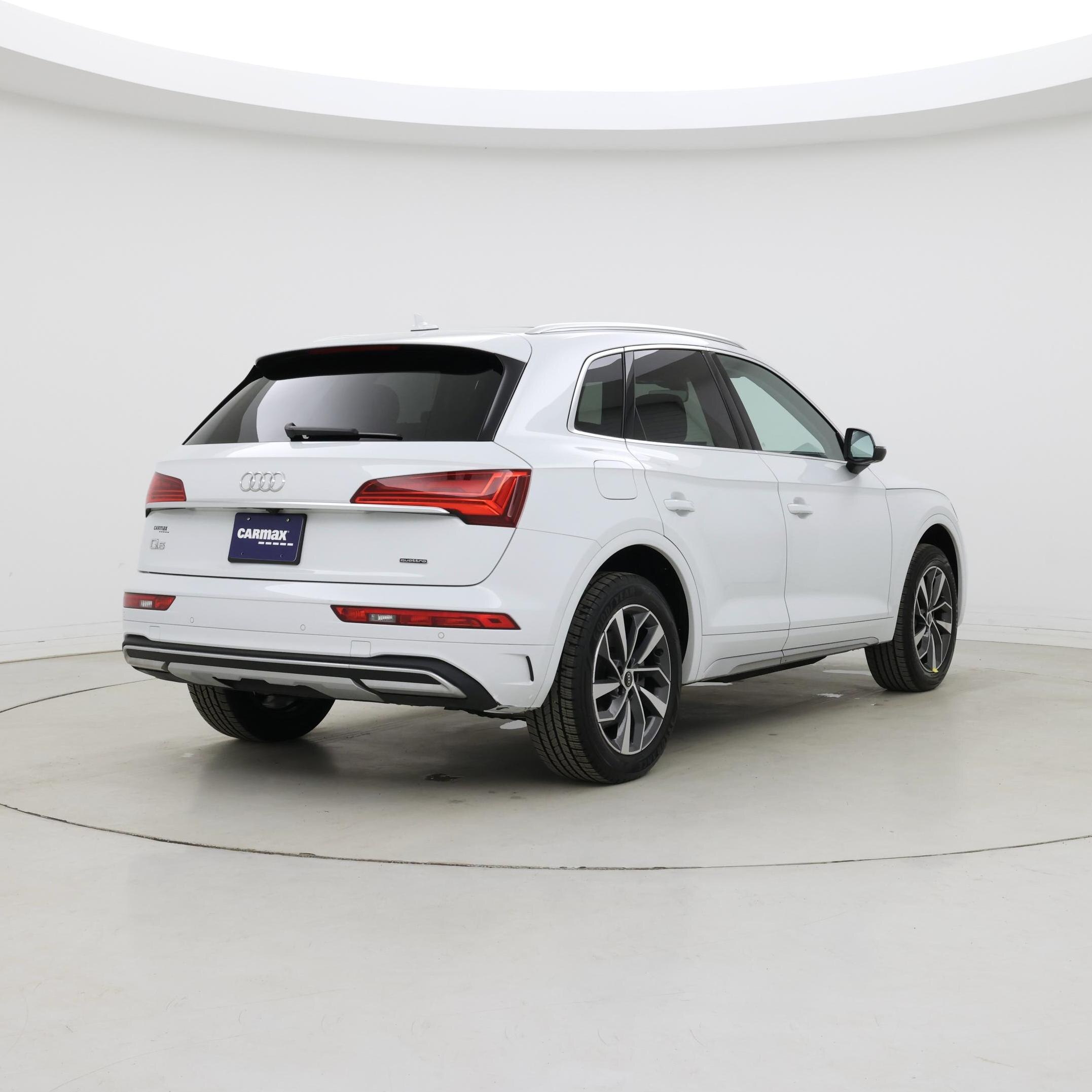 Thumbnail: 2021 Audi Q5 - 8