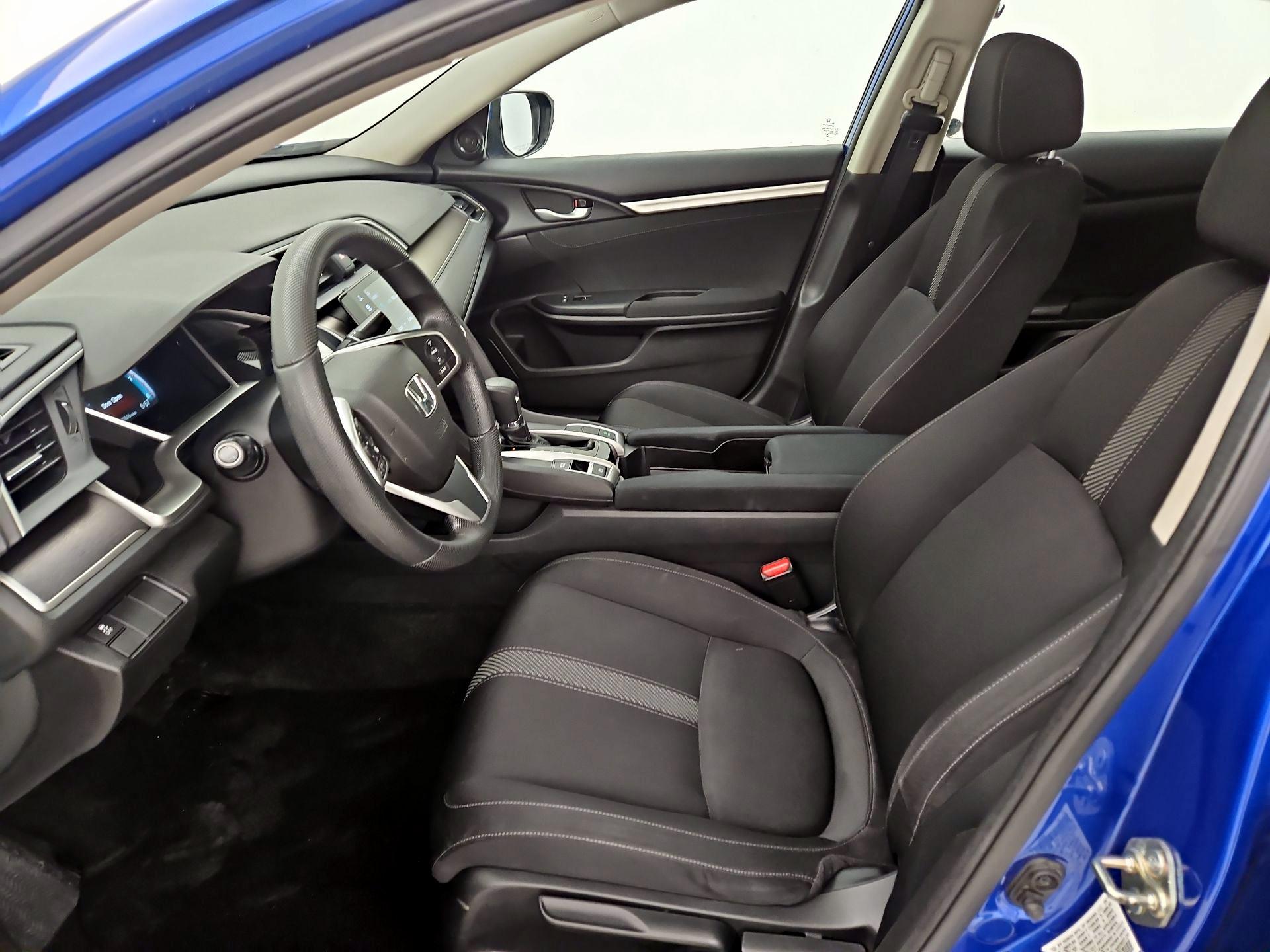 Thumbnail: 2016 Honda Civic - 11