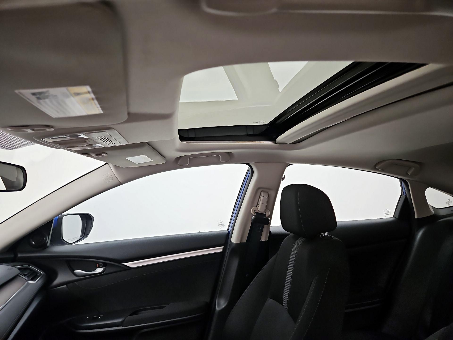Thumbnail: 2016 Honda Civic - 18