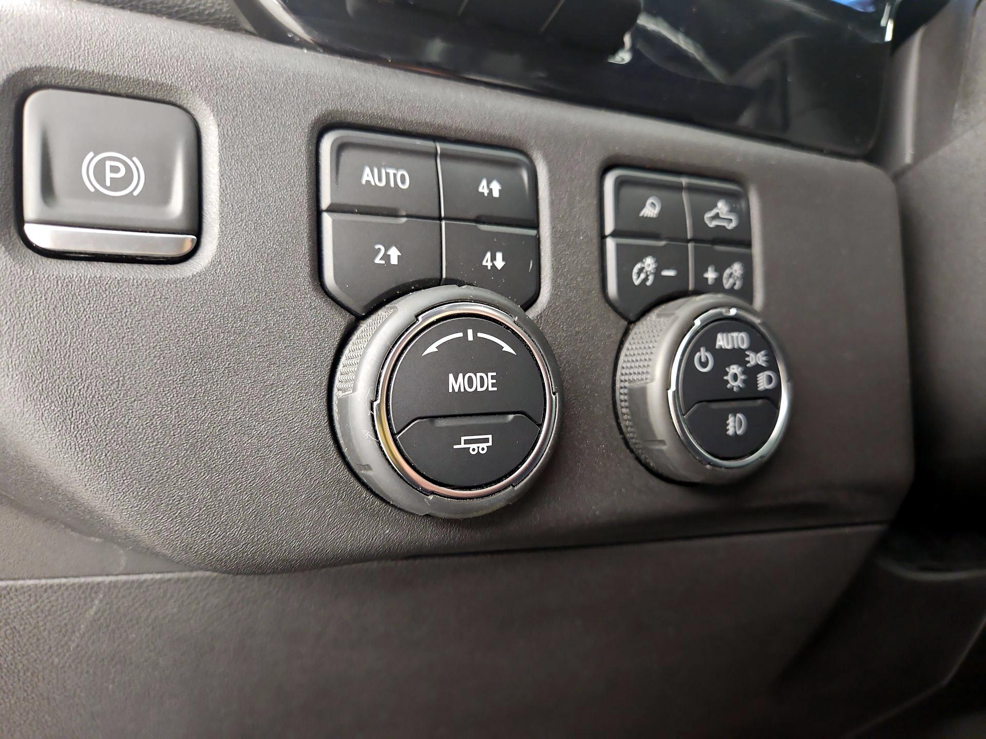 Thumbnail: 2023 Chevrolet Silverado 1500 - 13