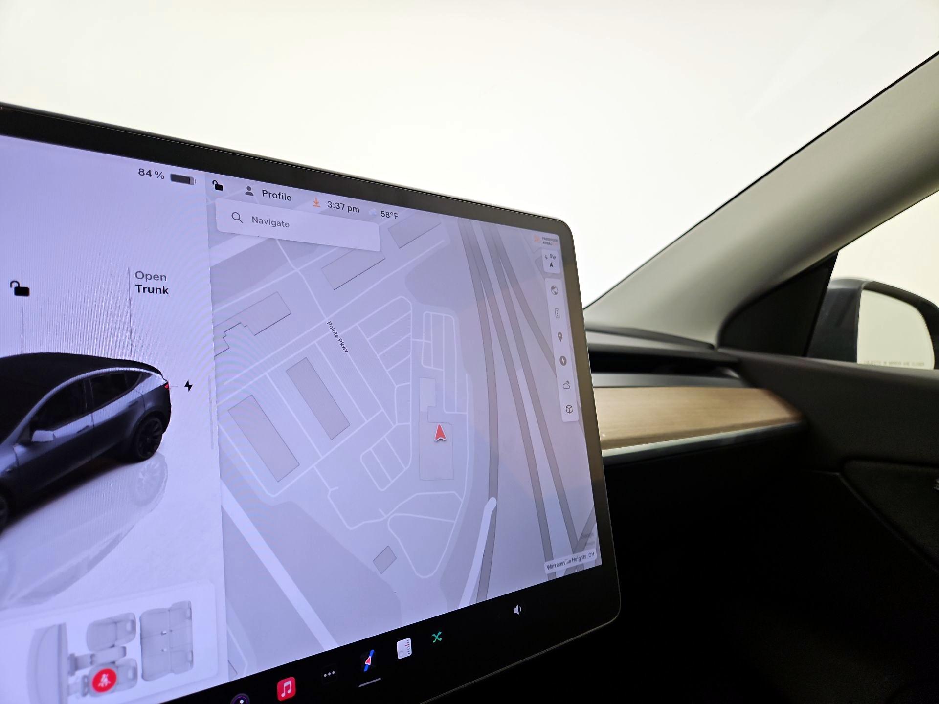 Thumbnail: 2022 Tesla Model Y - 13