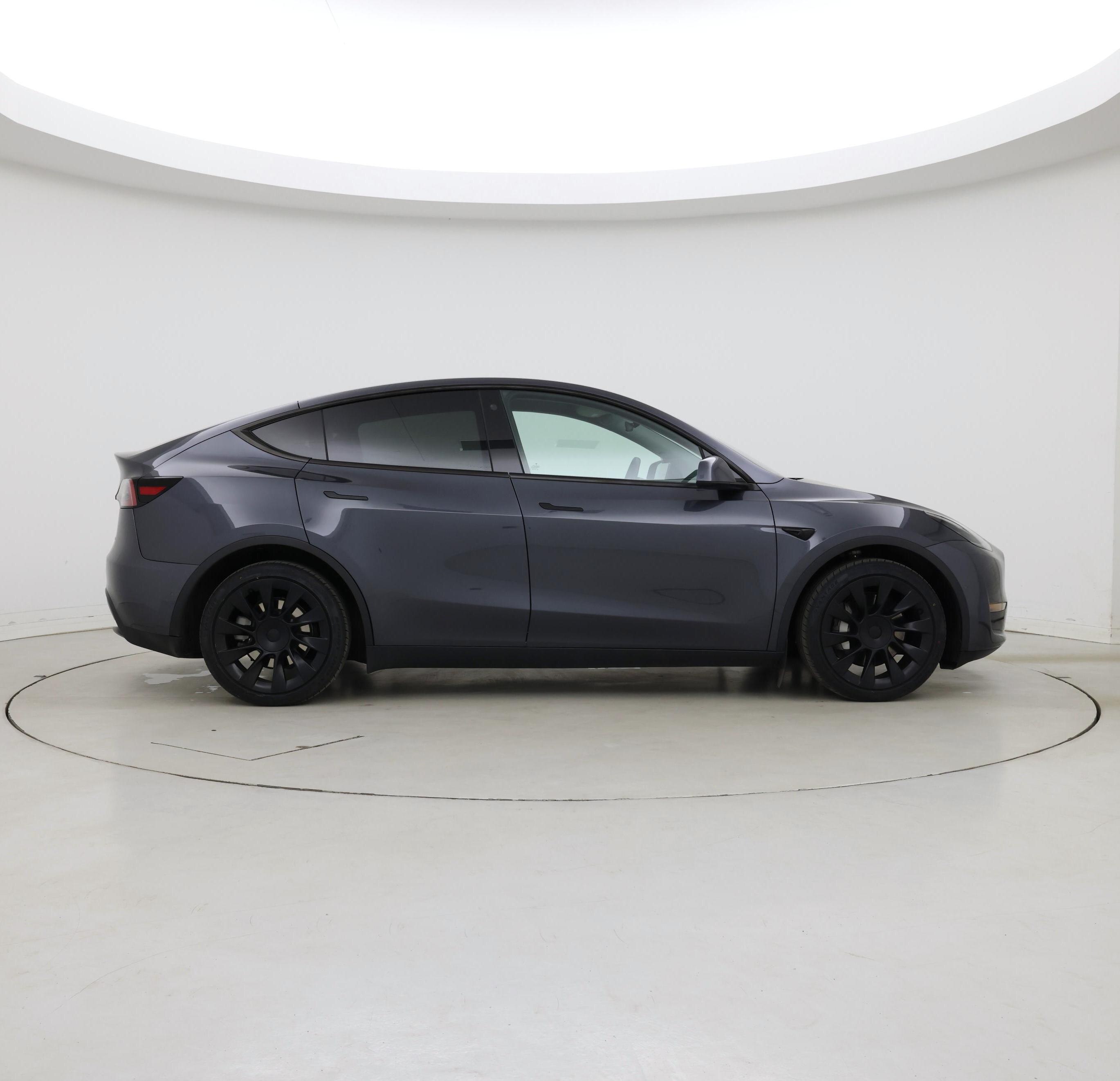 Thumbnail: 2022 Tesla Model Y - 7