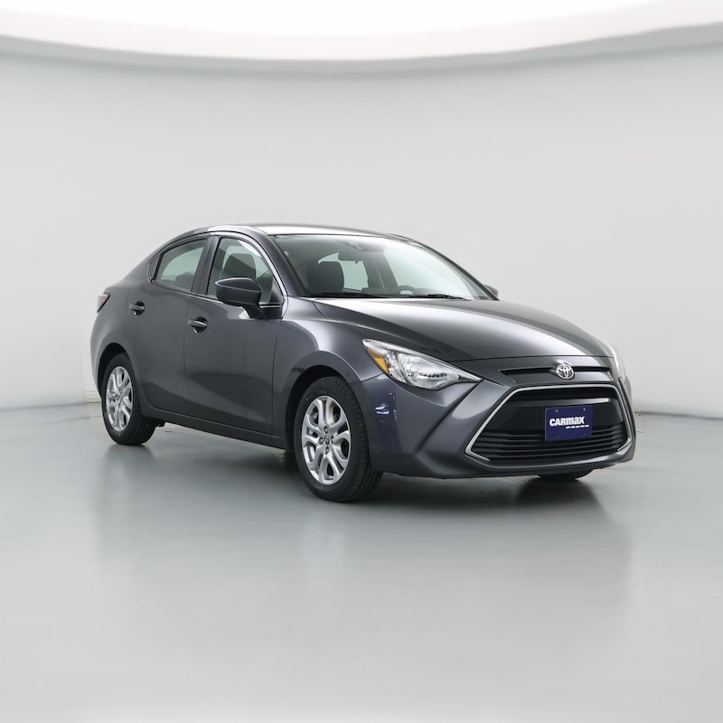 2017 Toyota Yaris iA