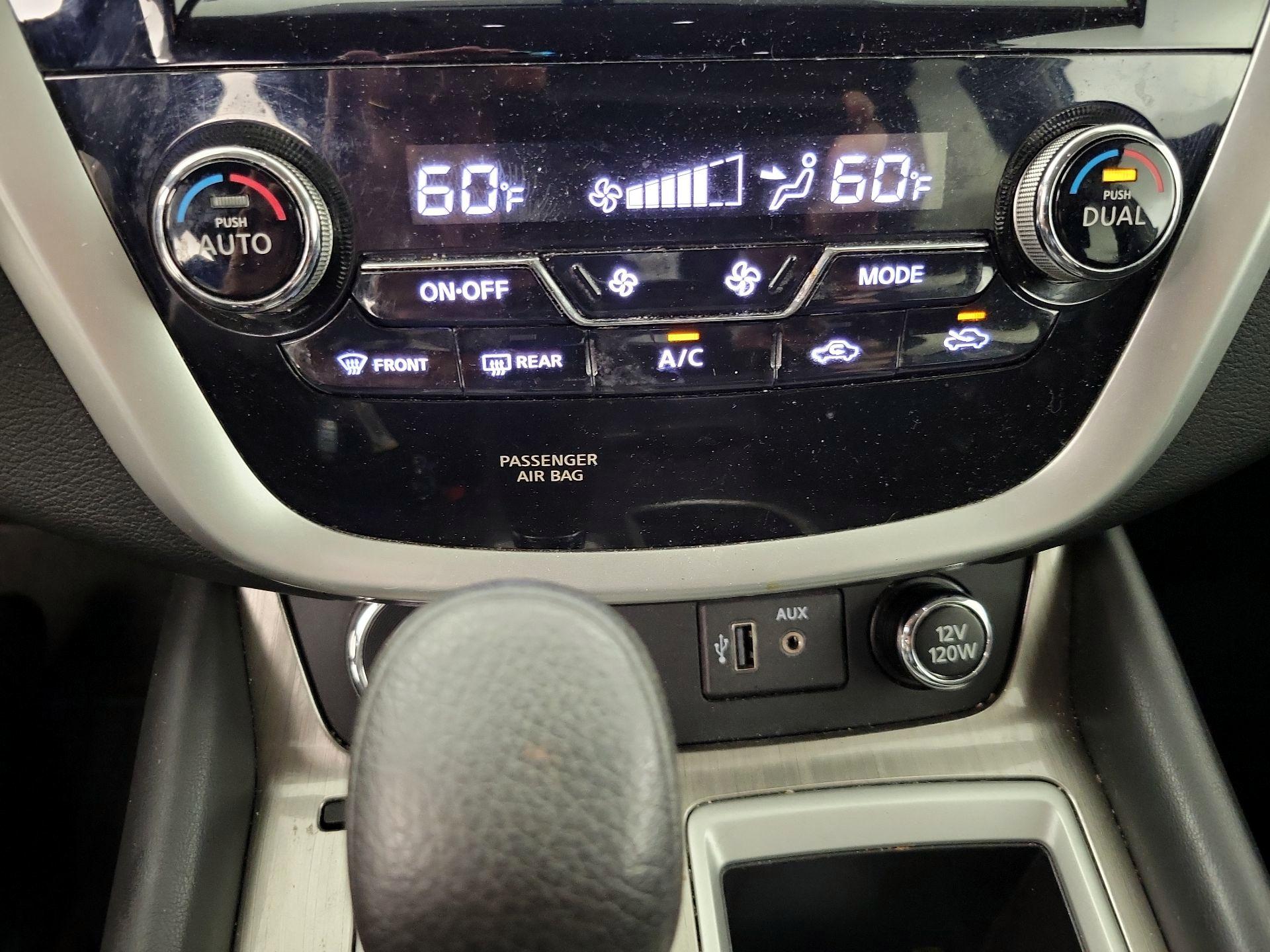 Thumbnail: 2018 Nissan Murano - 17