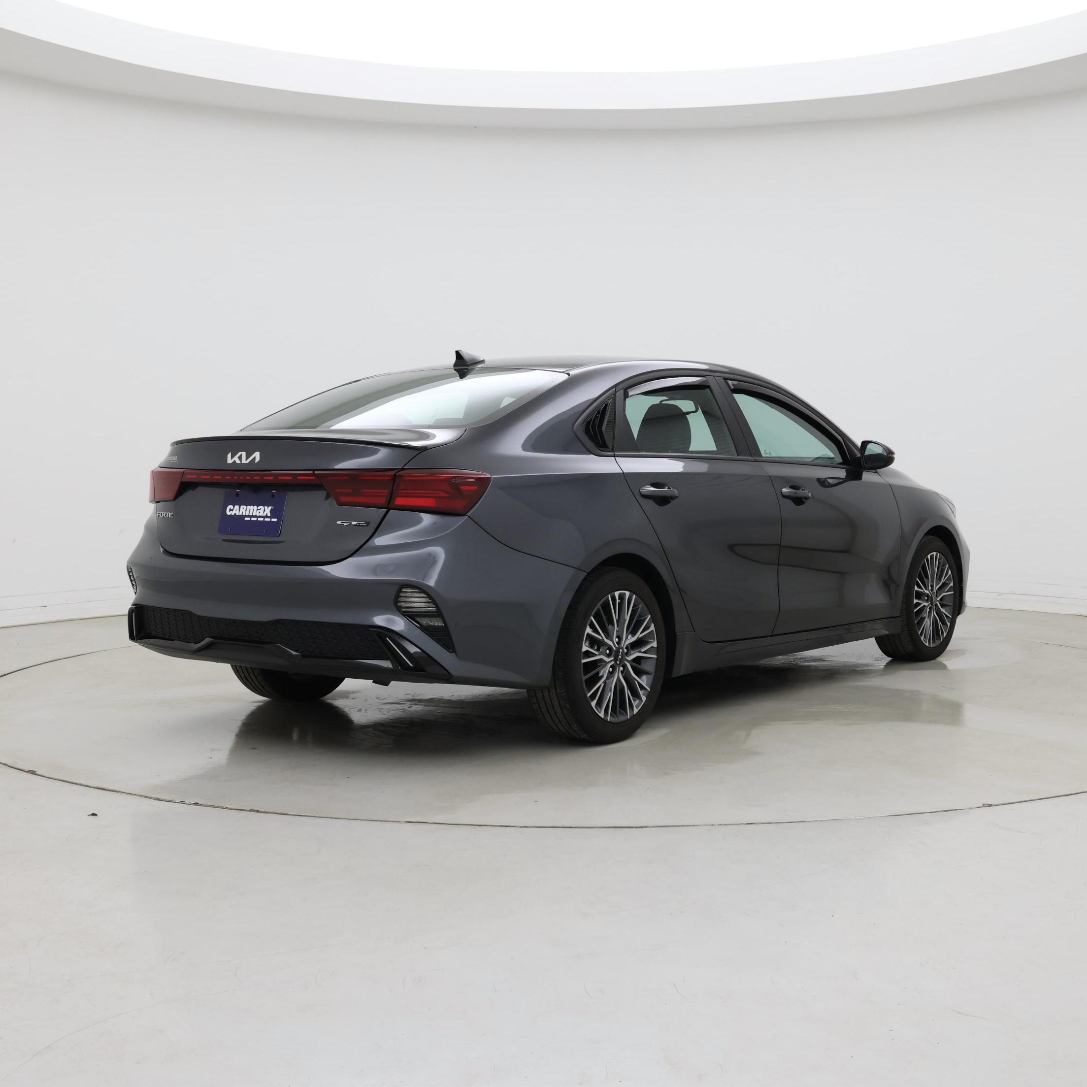 Thumbnail: 2024 Kia Forte - 8
