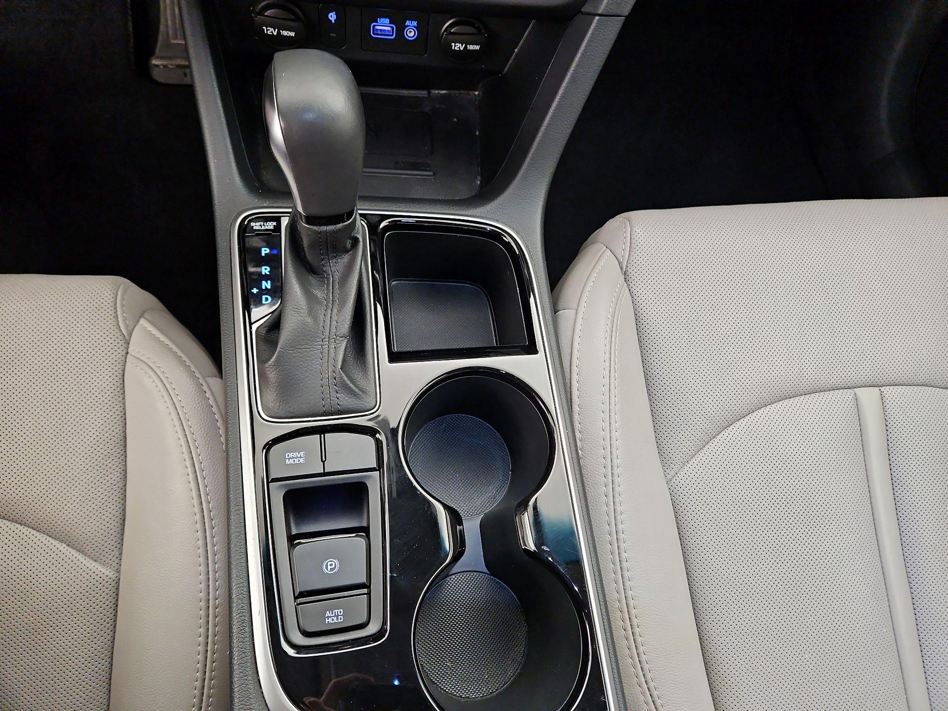 Thumbnail: 2019 Hyundai Sonata - 17