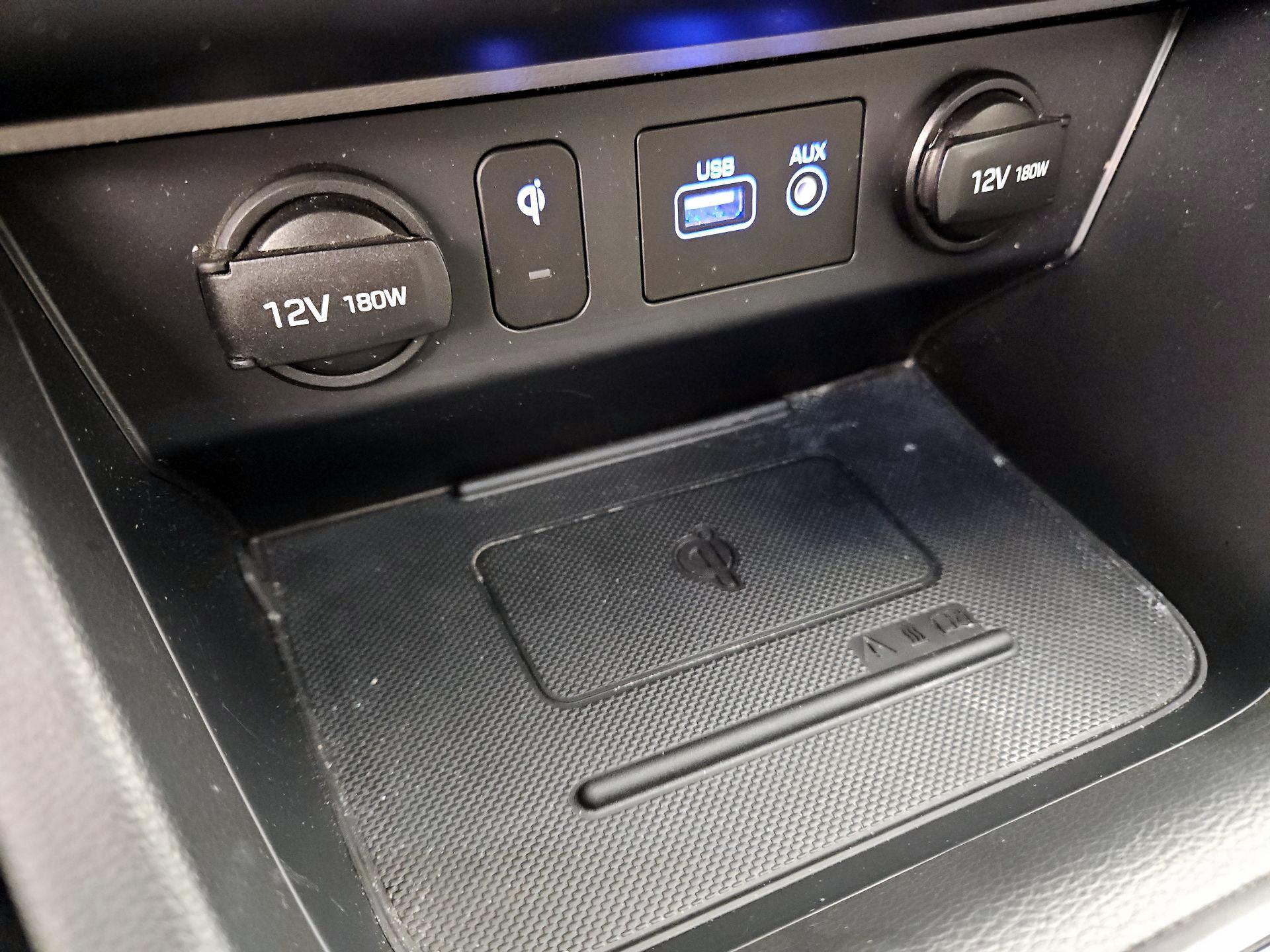 Thumbnail: 2019 Hyundai Sonata - 18