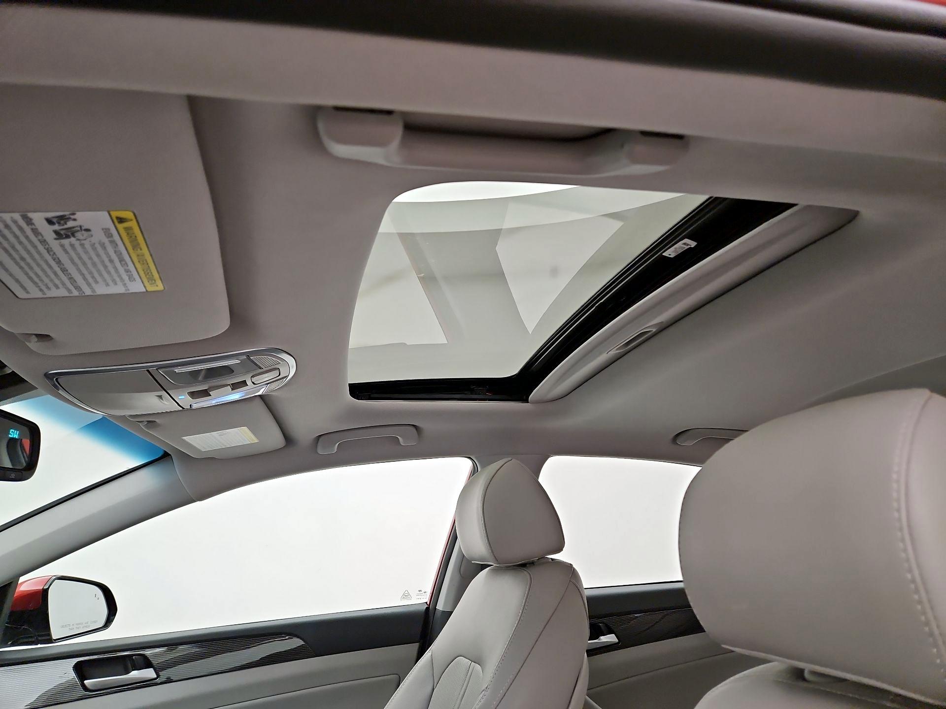 Thumbnail: 2019 Hyundai Sonata - 19