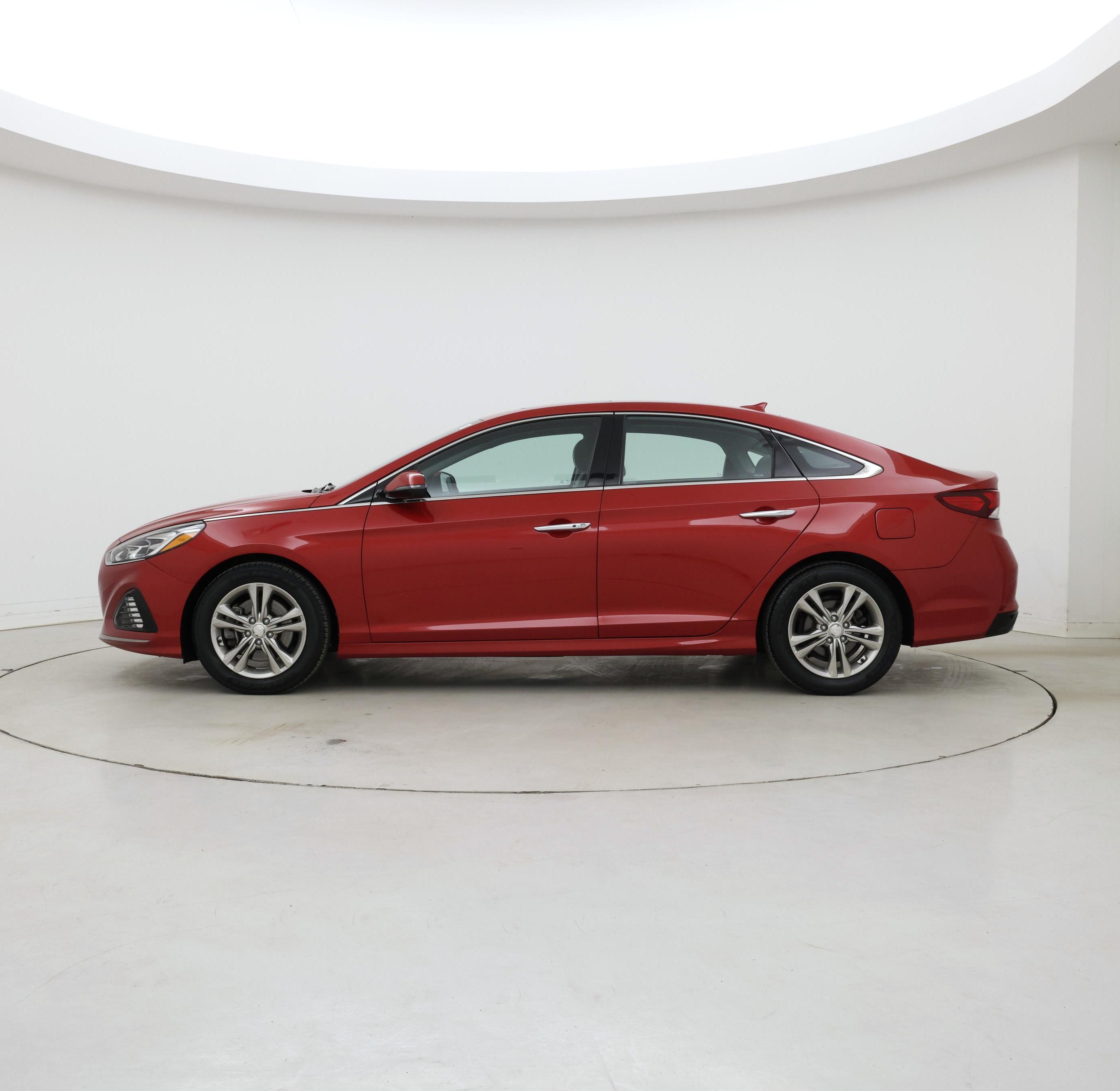 Thumbnail: 2019 Hyundai Sonata - 3