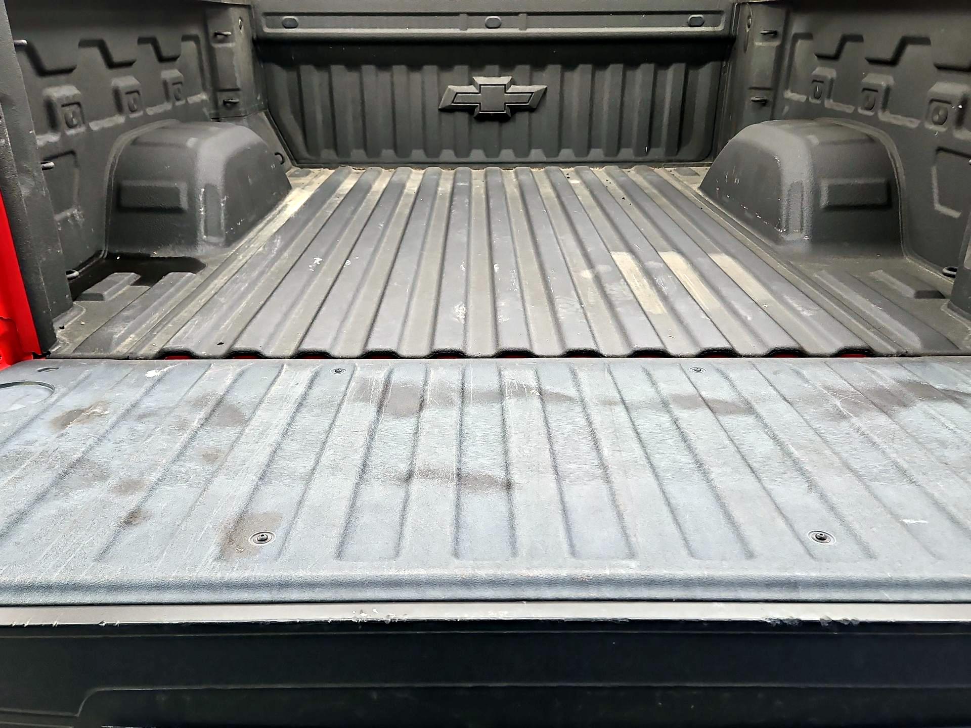Thumbnail: 2019 Chevrolet Silverado 1500 - 20