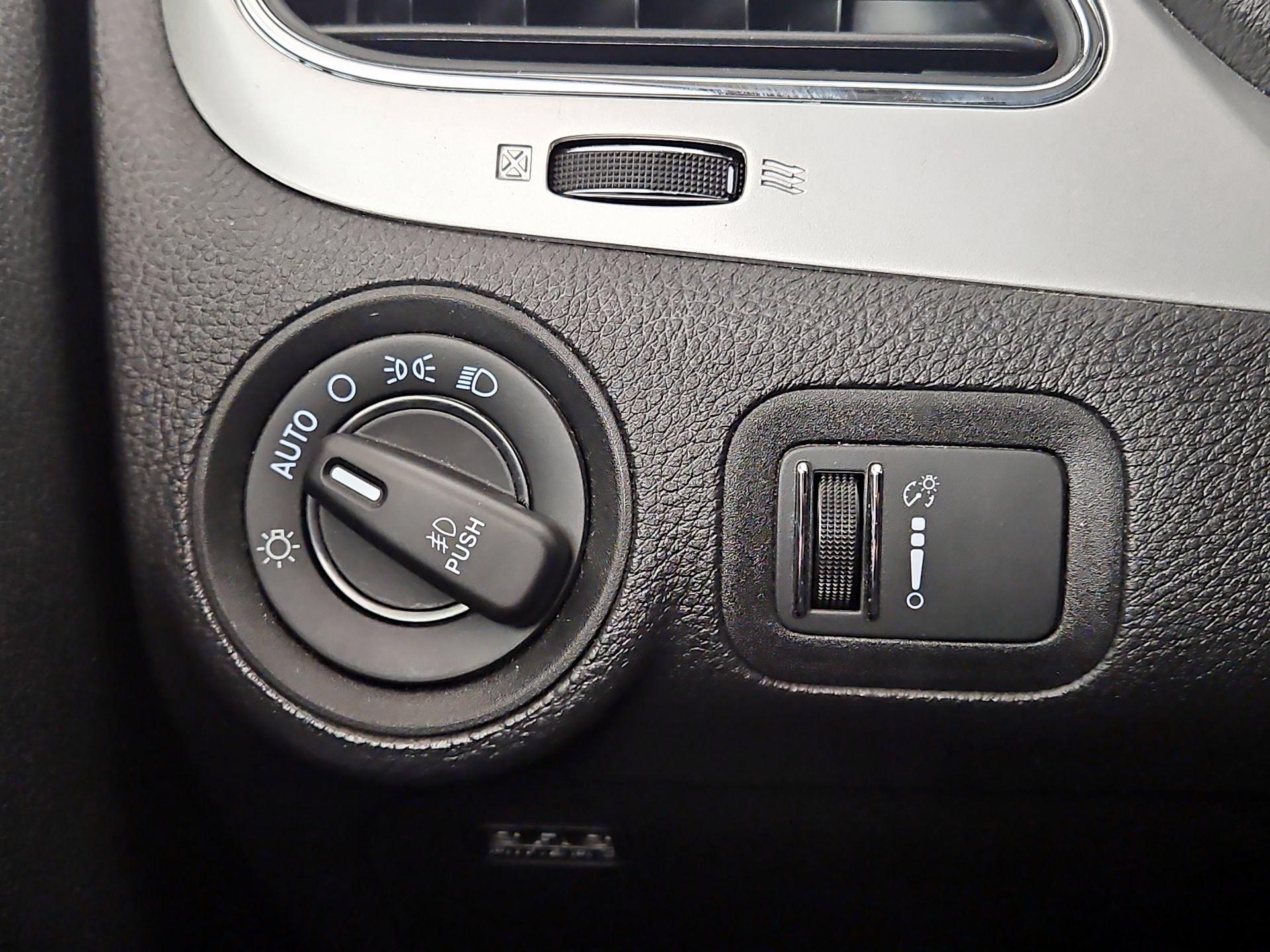 Thumbnail: 2018 Dodge Journey - 13
