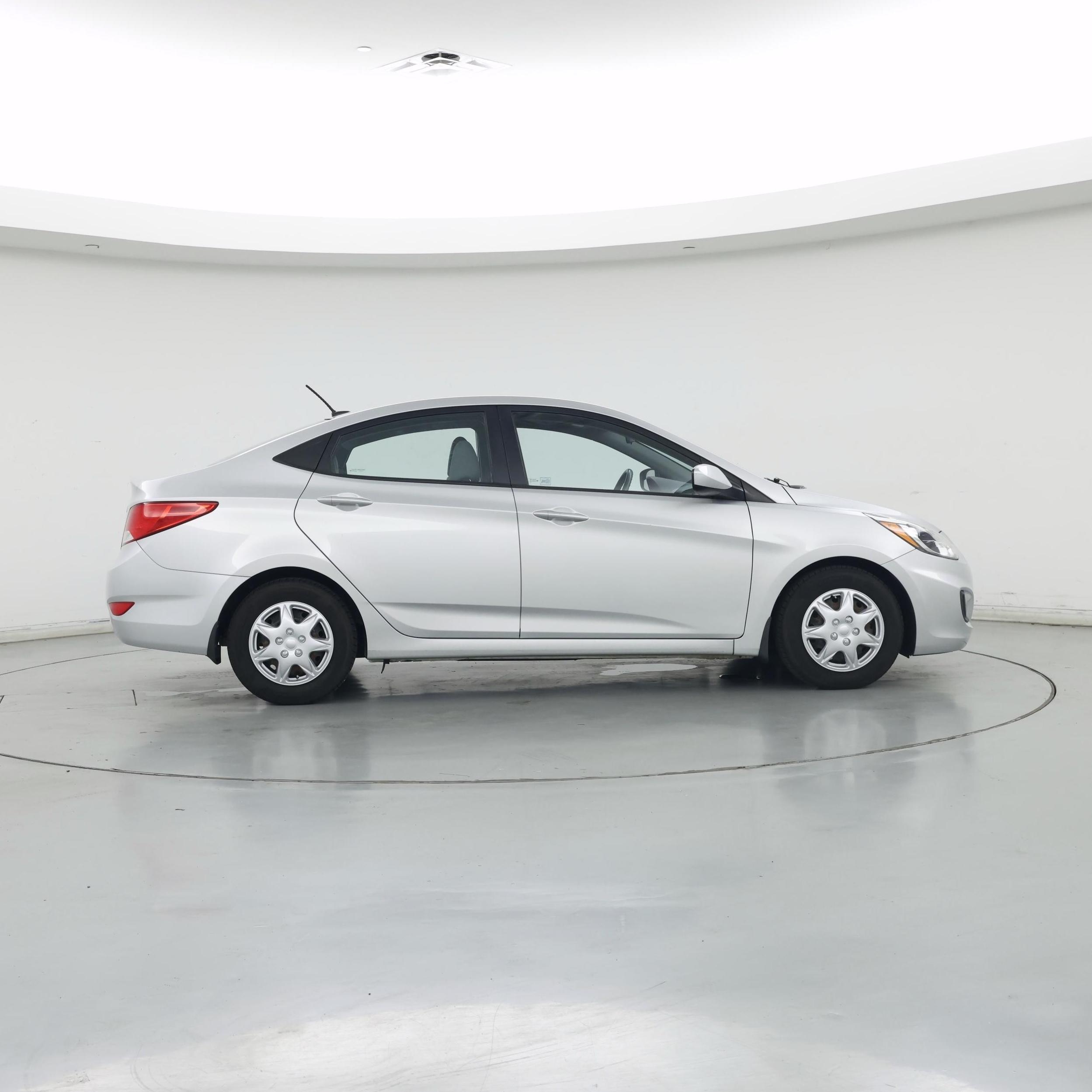 Thumbnail: 2015 Hyundai Accent - 7