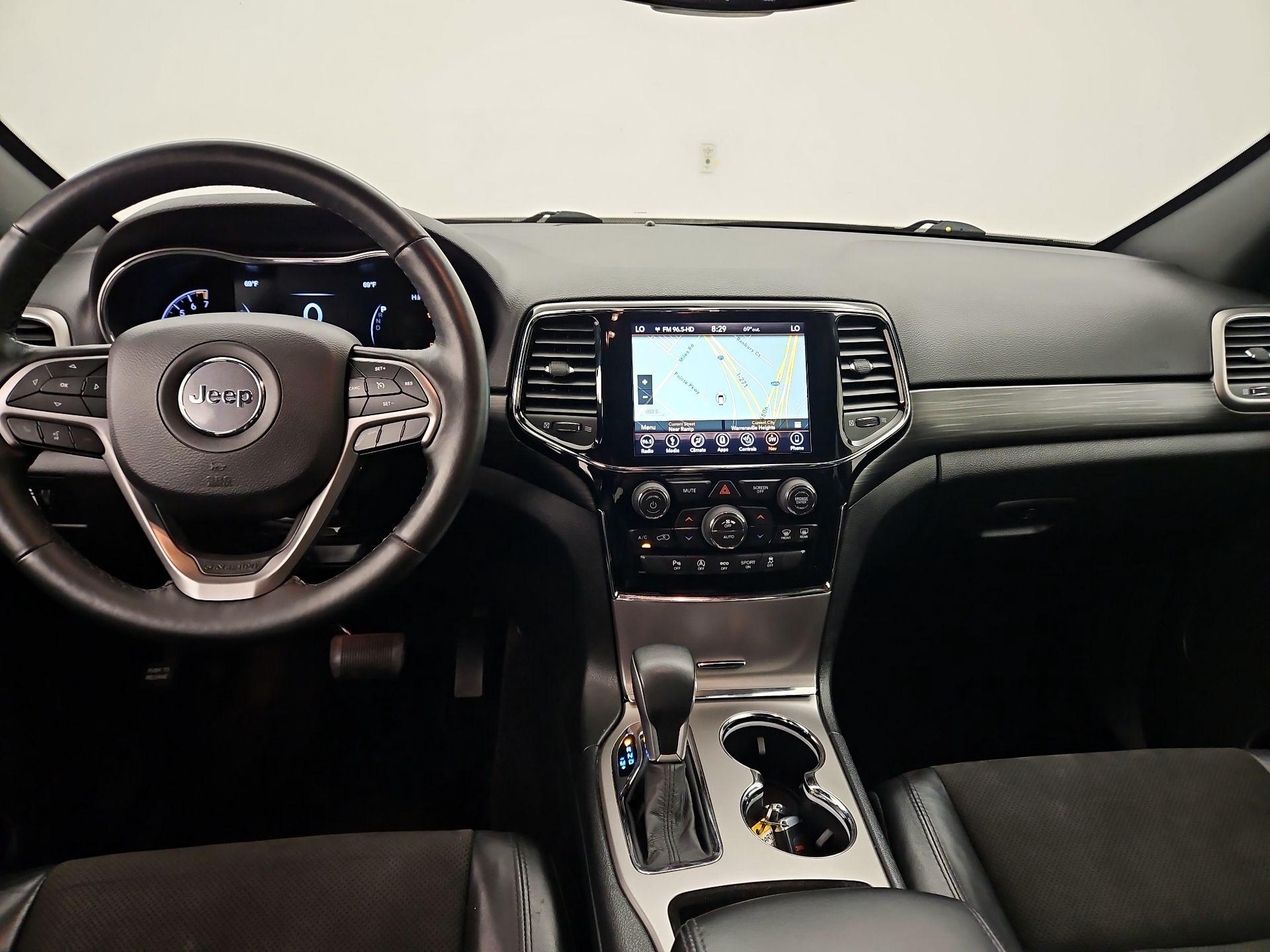 Thumbnail: 2019 Jeep Grand Cherokee - 9