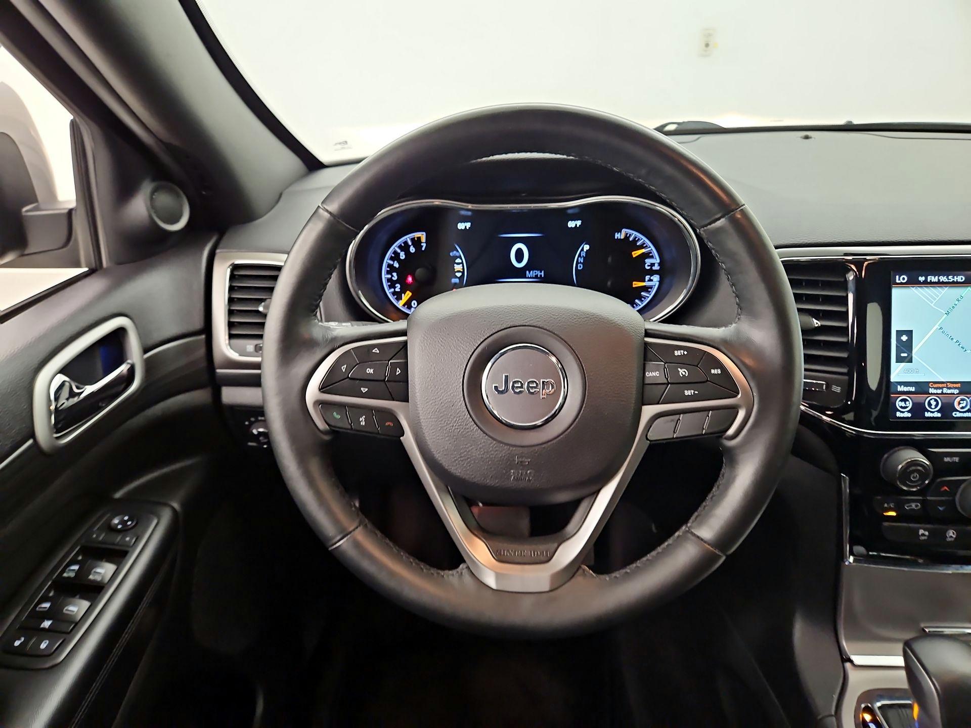 Thumbnail: 2019 Jeep Grand Cherokee - 10