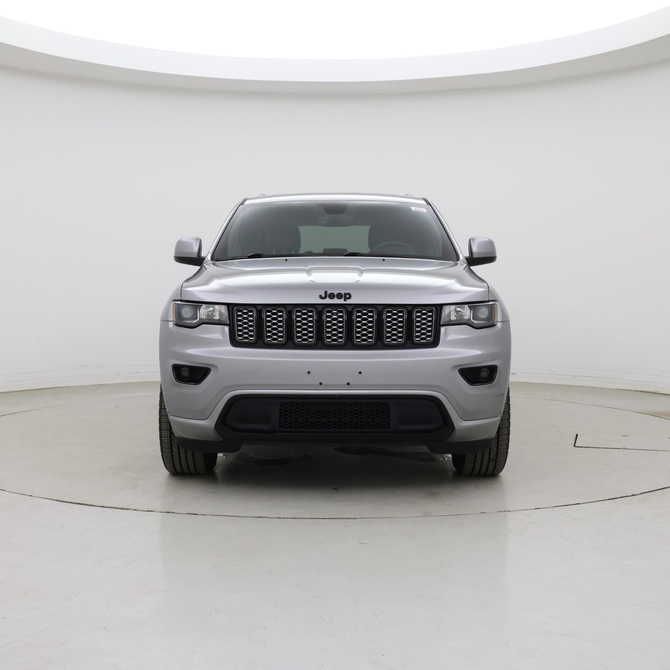 Thumbnail: 2019 Jeep Grand Cherokee - 5