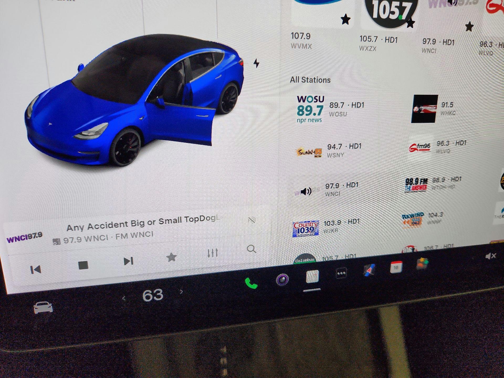 Thumbnail: 2021 Tesla Model 3 - 15