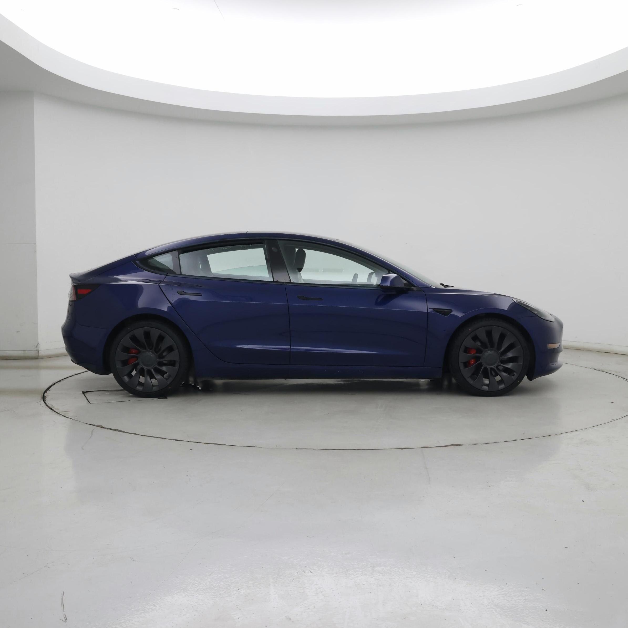 Thumbnail: 2021 Tesla Model 3 - 7