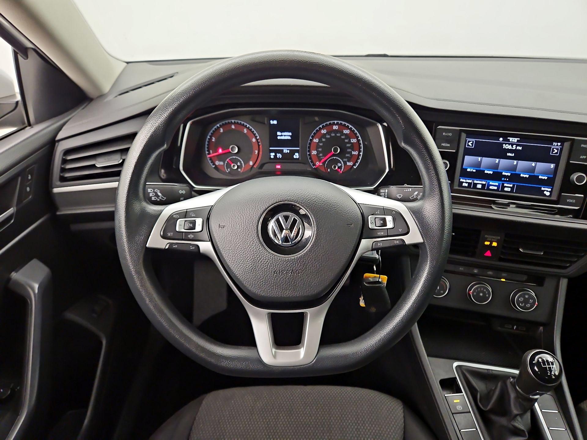 Thumbnail: 2020 Volkswagen Jetta - 10