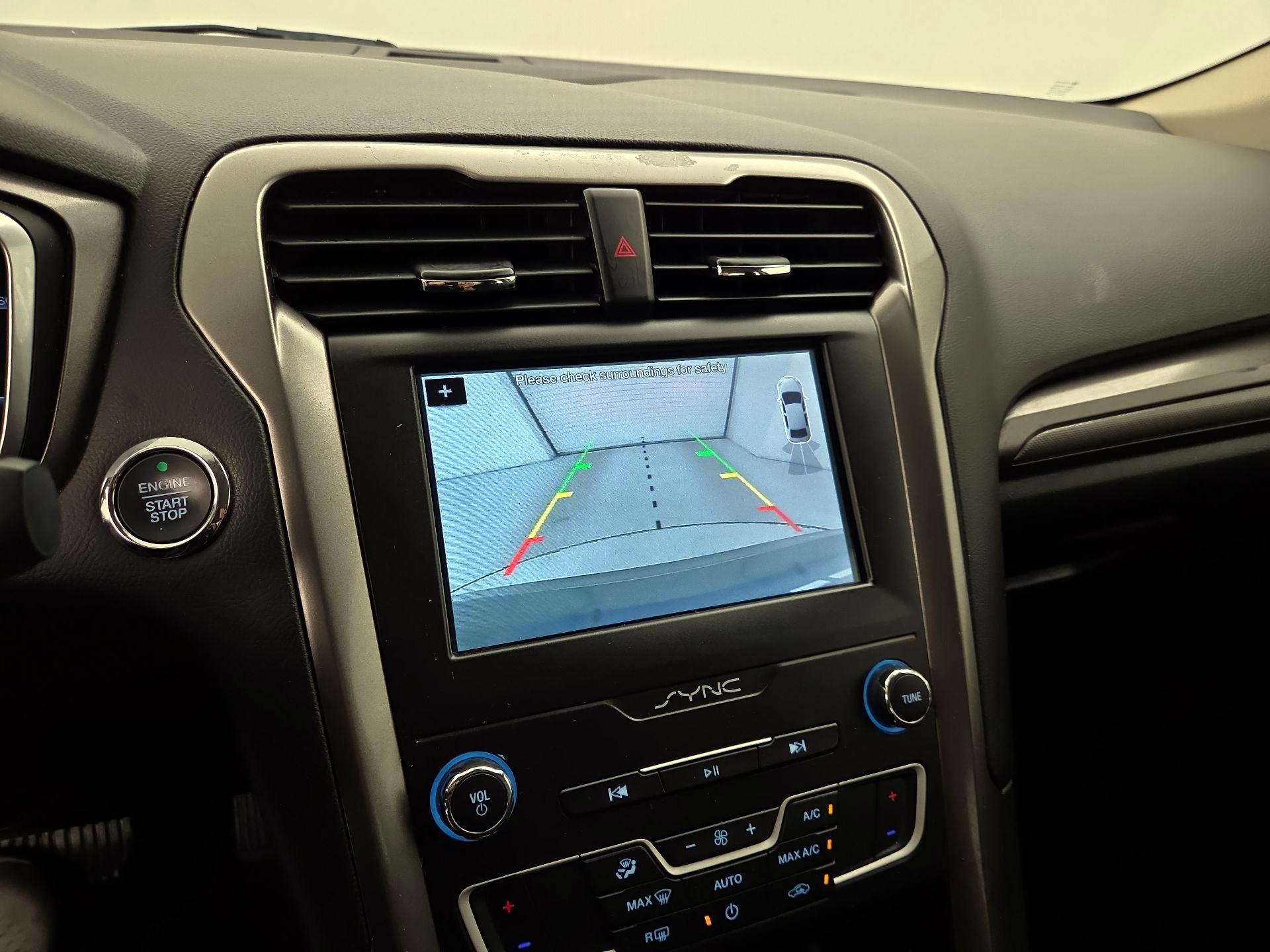 Thumbnail: 2019 Ford Fusion - 15