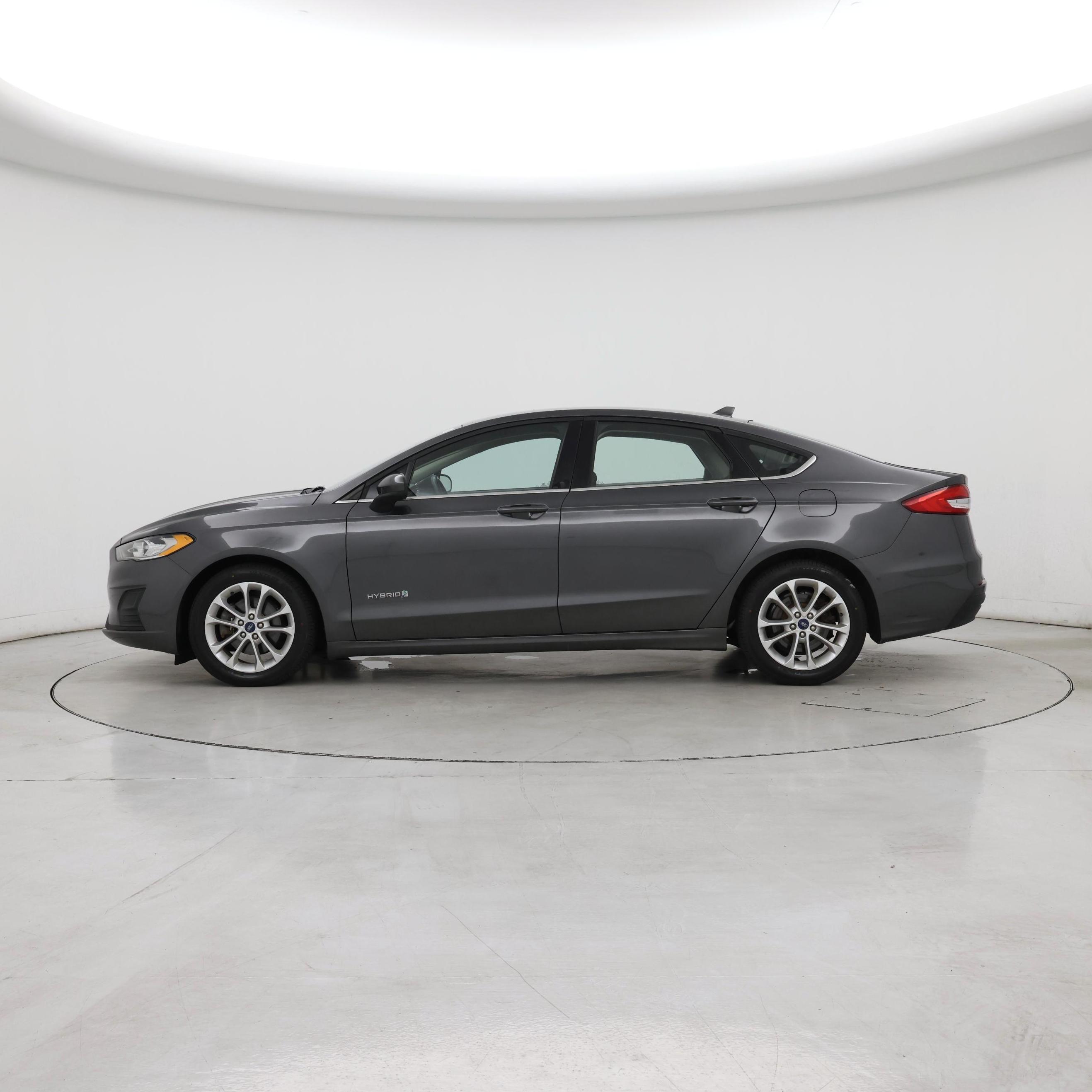 Thumbnail: 2019 Ford Fusion - 3