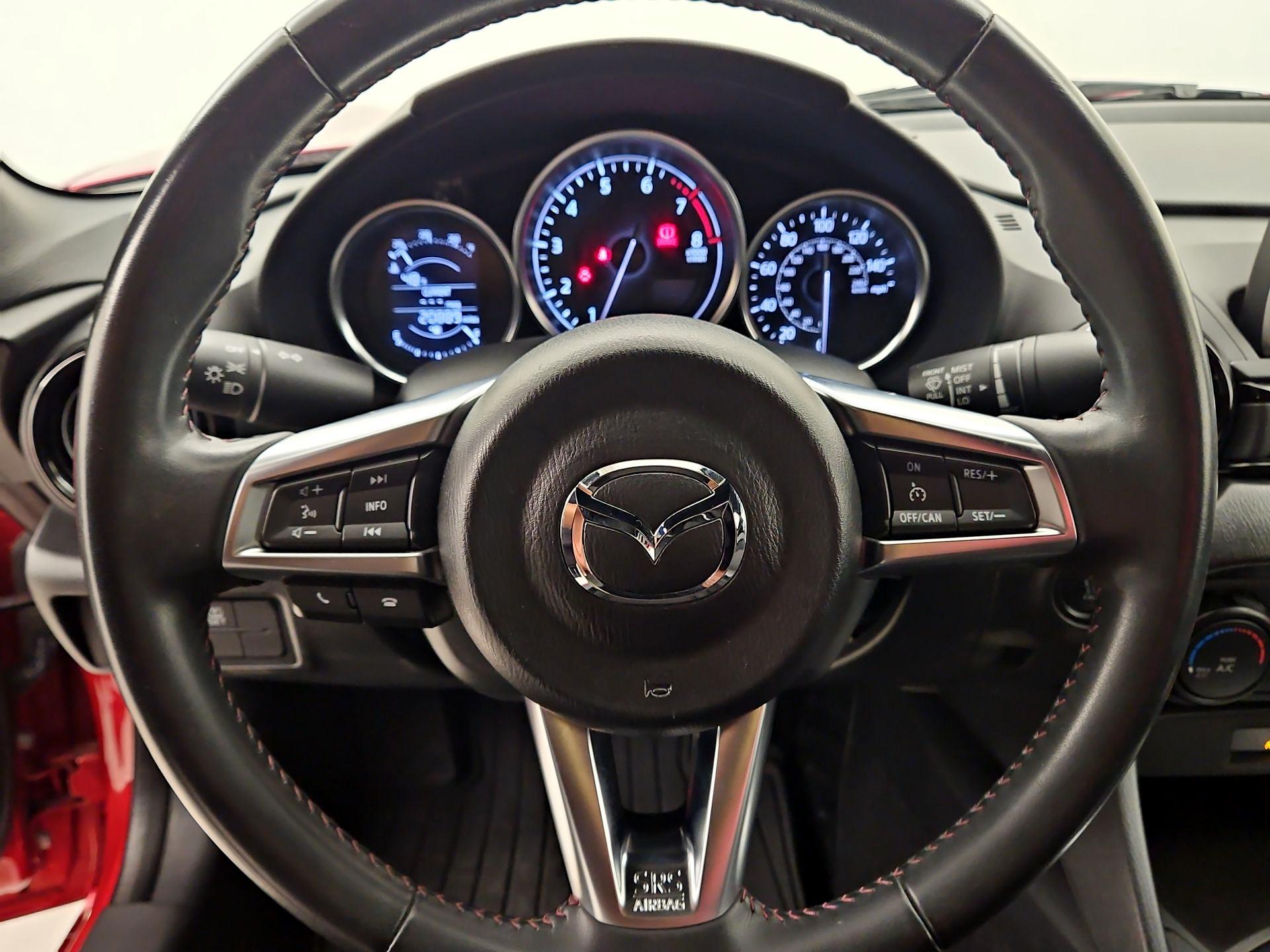 Thumbnail: 2016 Mazda MX-5 Miata - 10