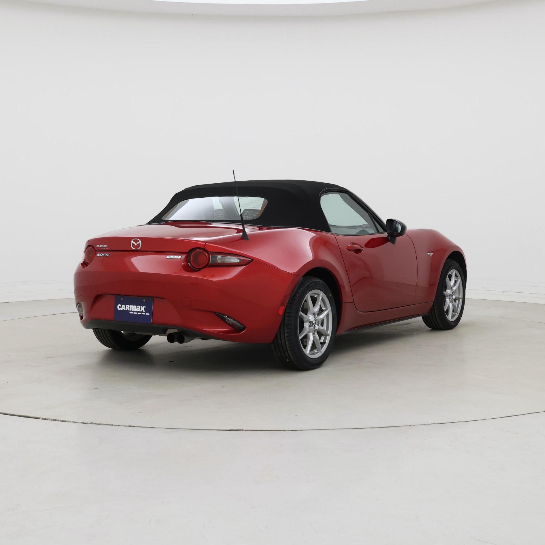 Thumbnail: 2016 Mazda MX-5 Miata - 8