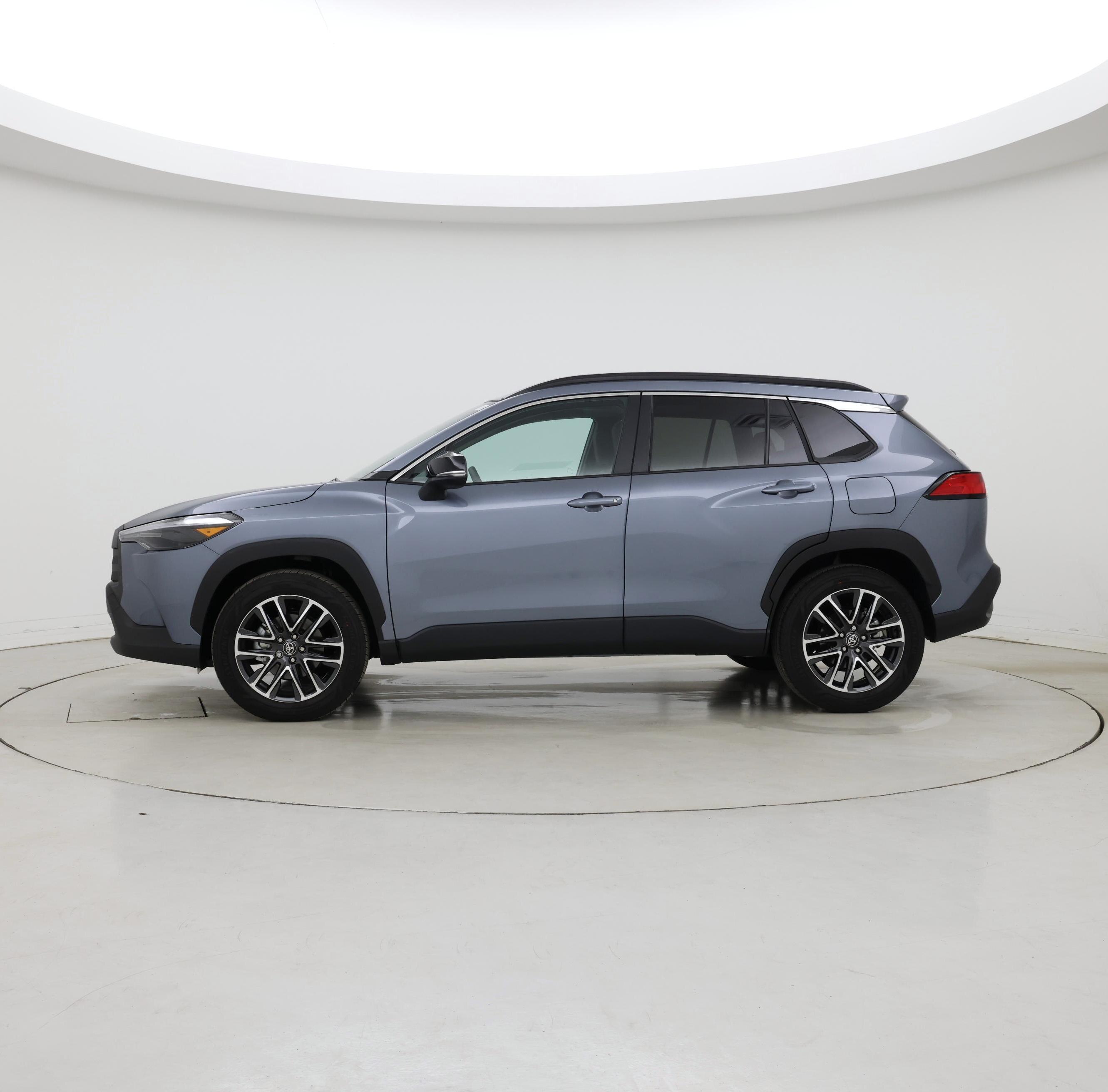 Thumbnail: 2026 Toyota Corolla Cross - 3
