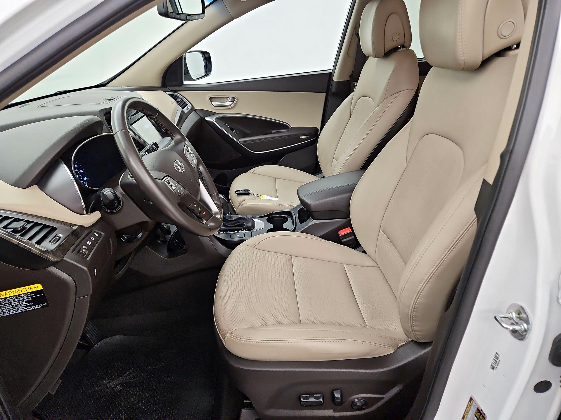 Thumbnail: 2017 Hyundai Santa Fe - 11