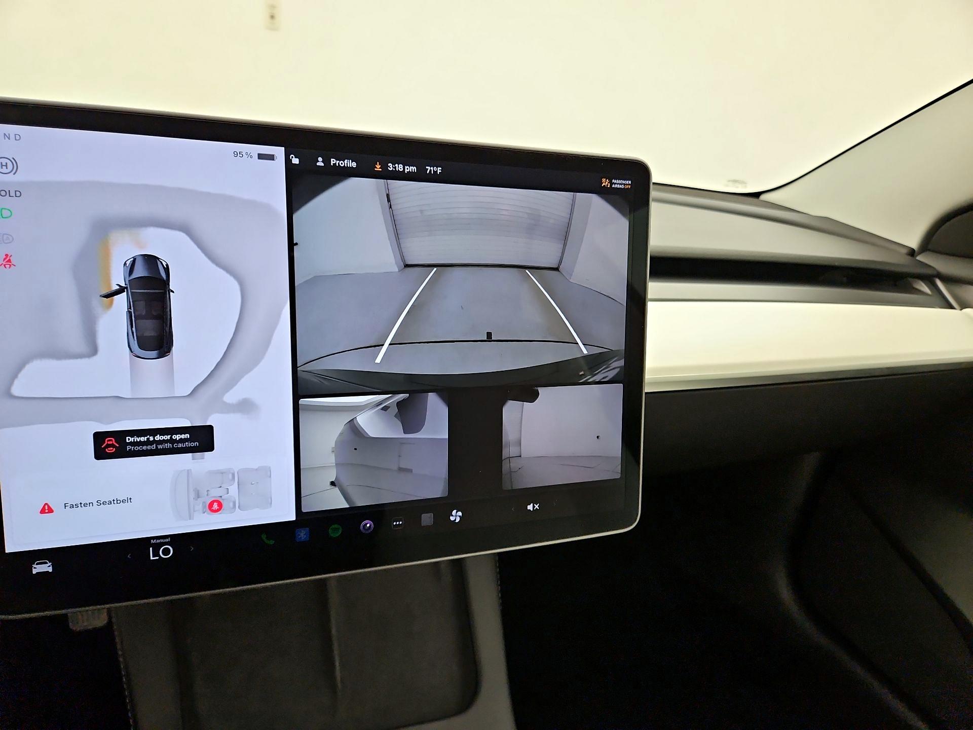 Thumbnail: 2023 Tesla Model 3 - 14