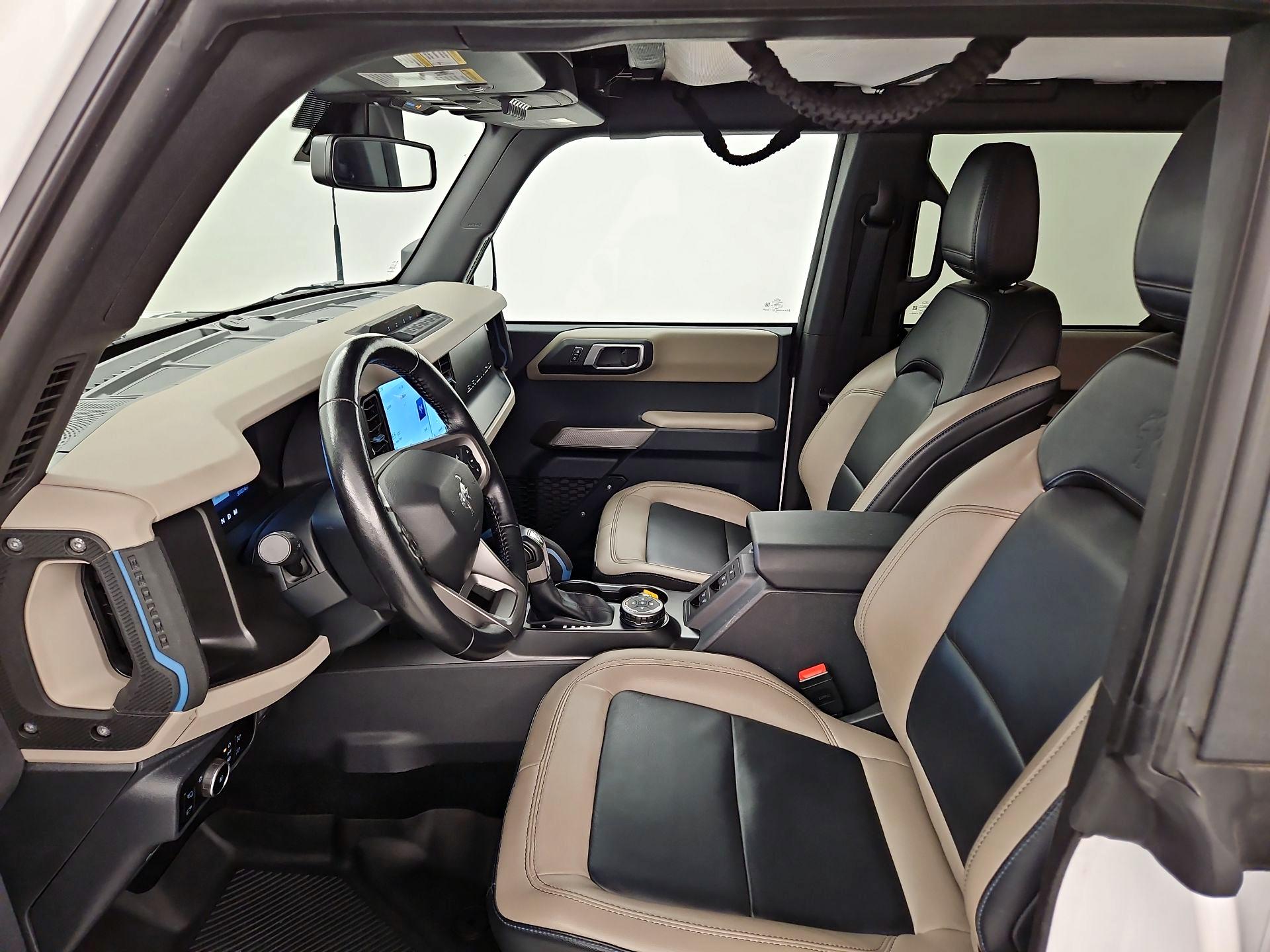 Thumbnail: 2023 Ford Bronco - 11