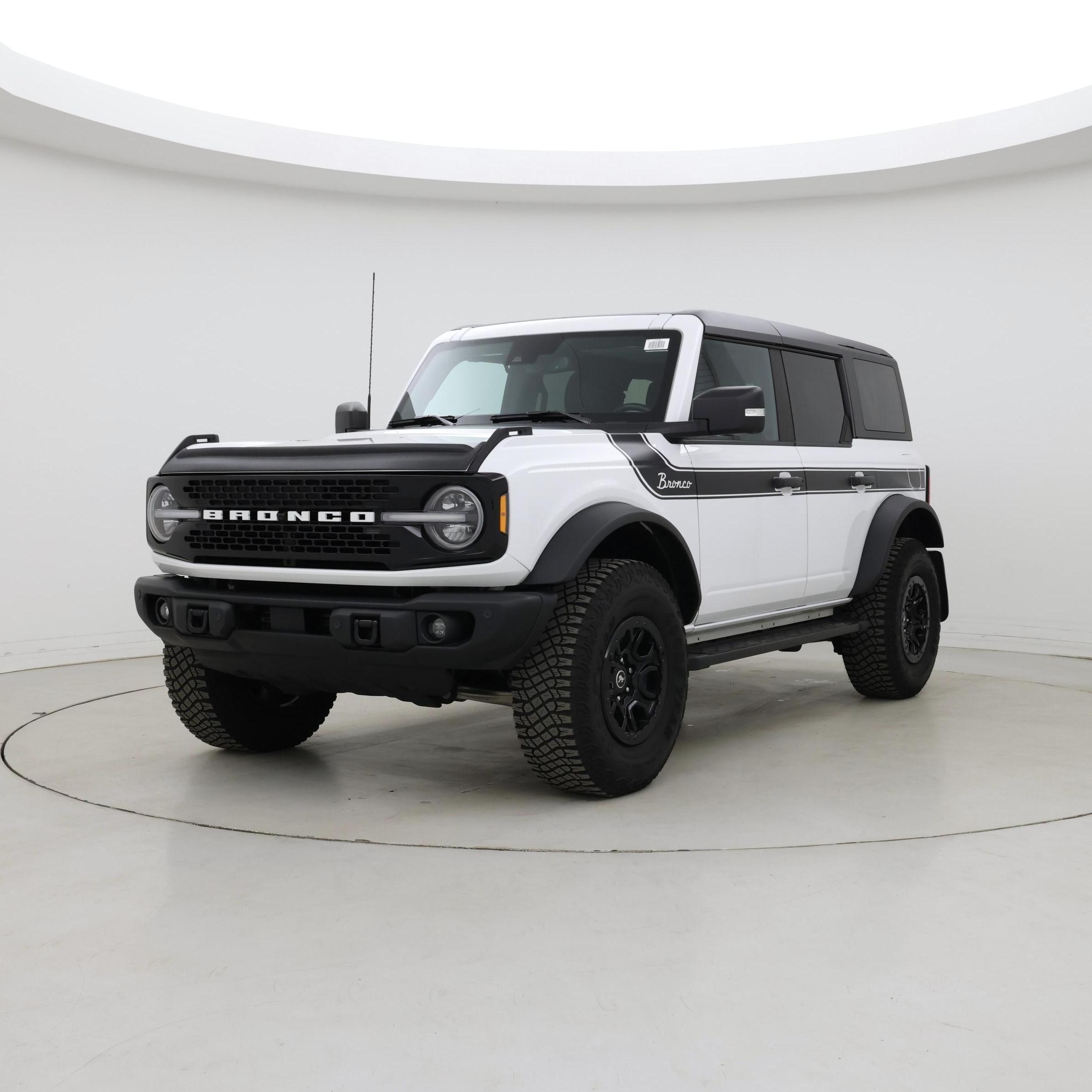 Thumbnail: 2023 Ford Bronco - 4