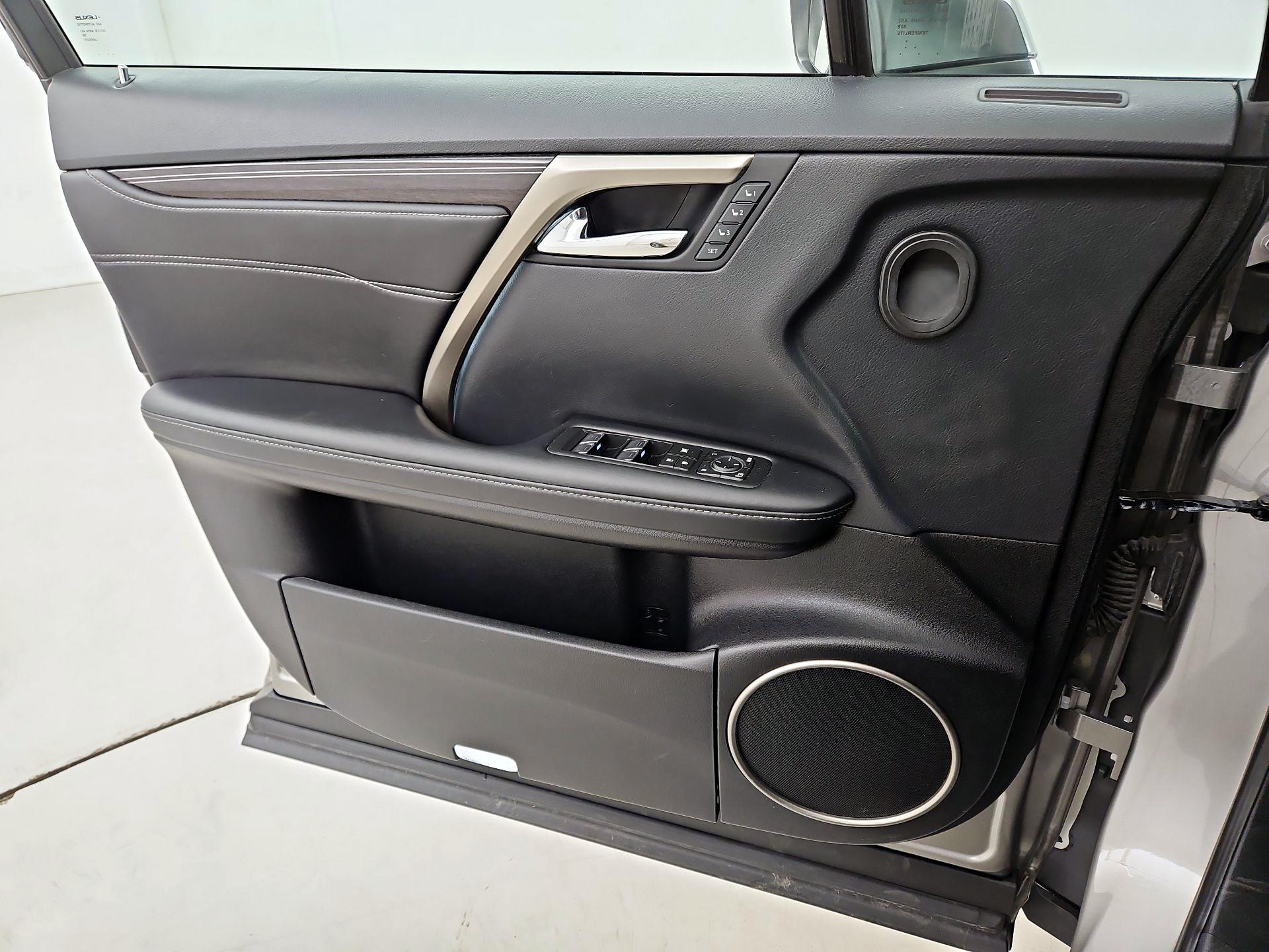 Thumbnail: 2019 Lexus RX - 12
