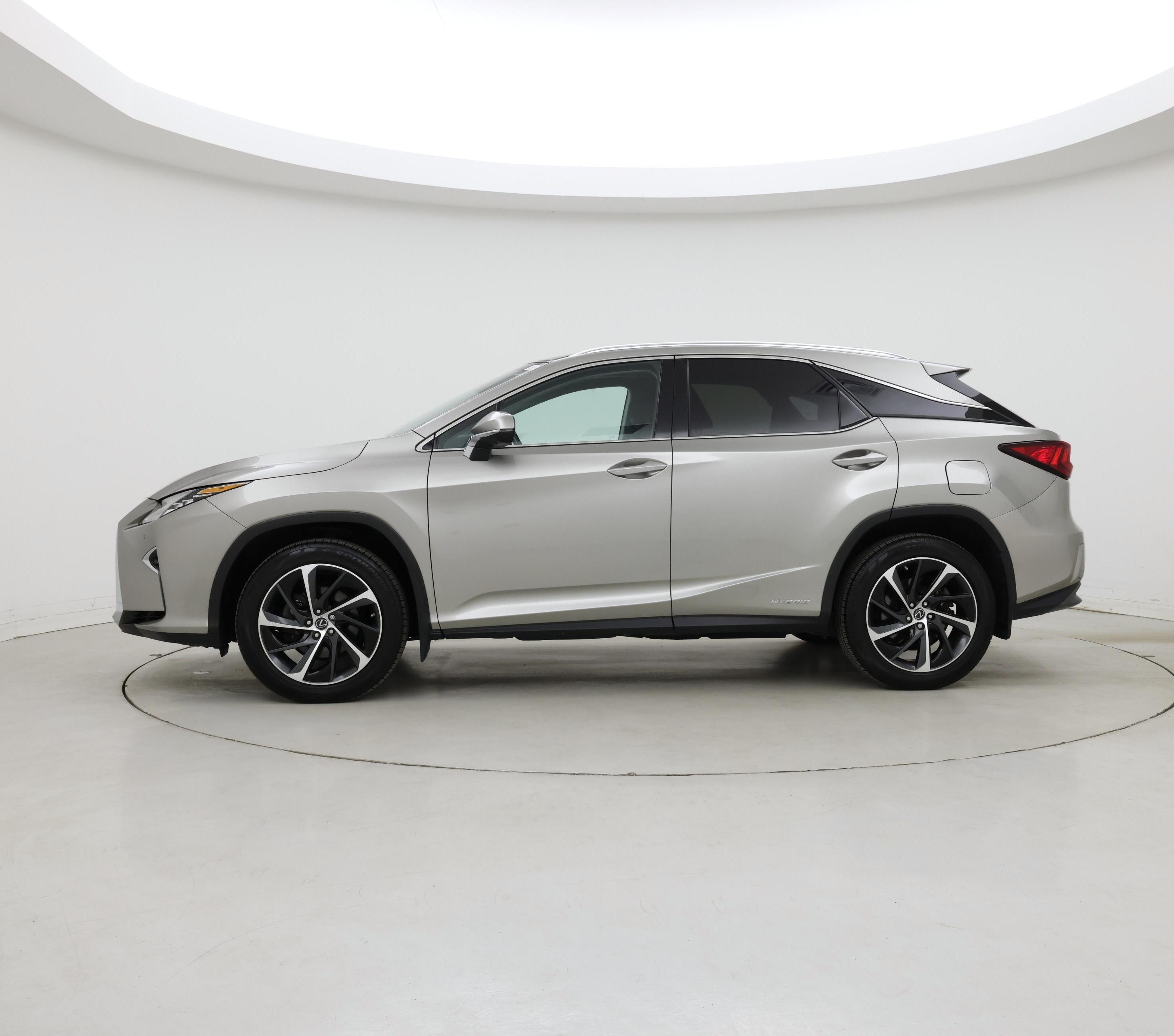 Thumbnail: 2019 Lexus RX - 3