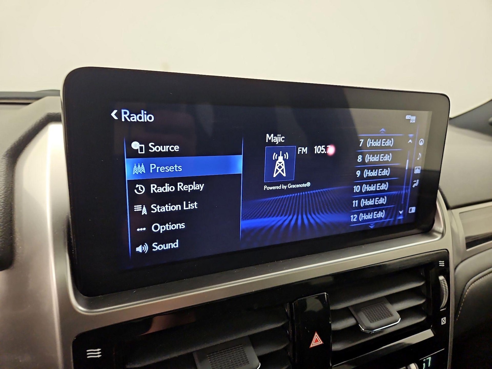 2022 Lexus GX Base - Photo 17