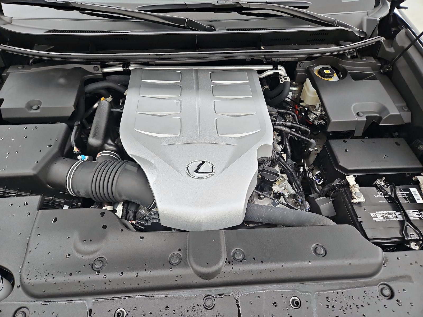 2022 Lexus GX Base - Photo 24