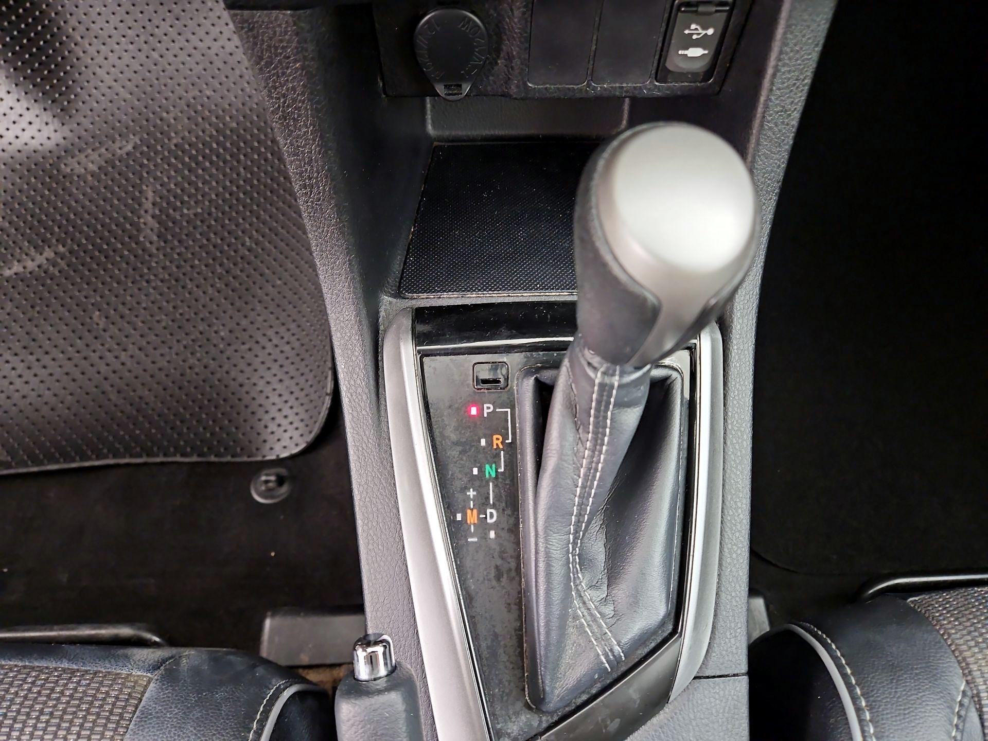Thumbnail: 2016 Toyota Corolla - 17
