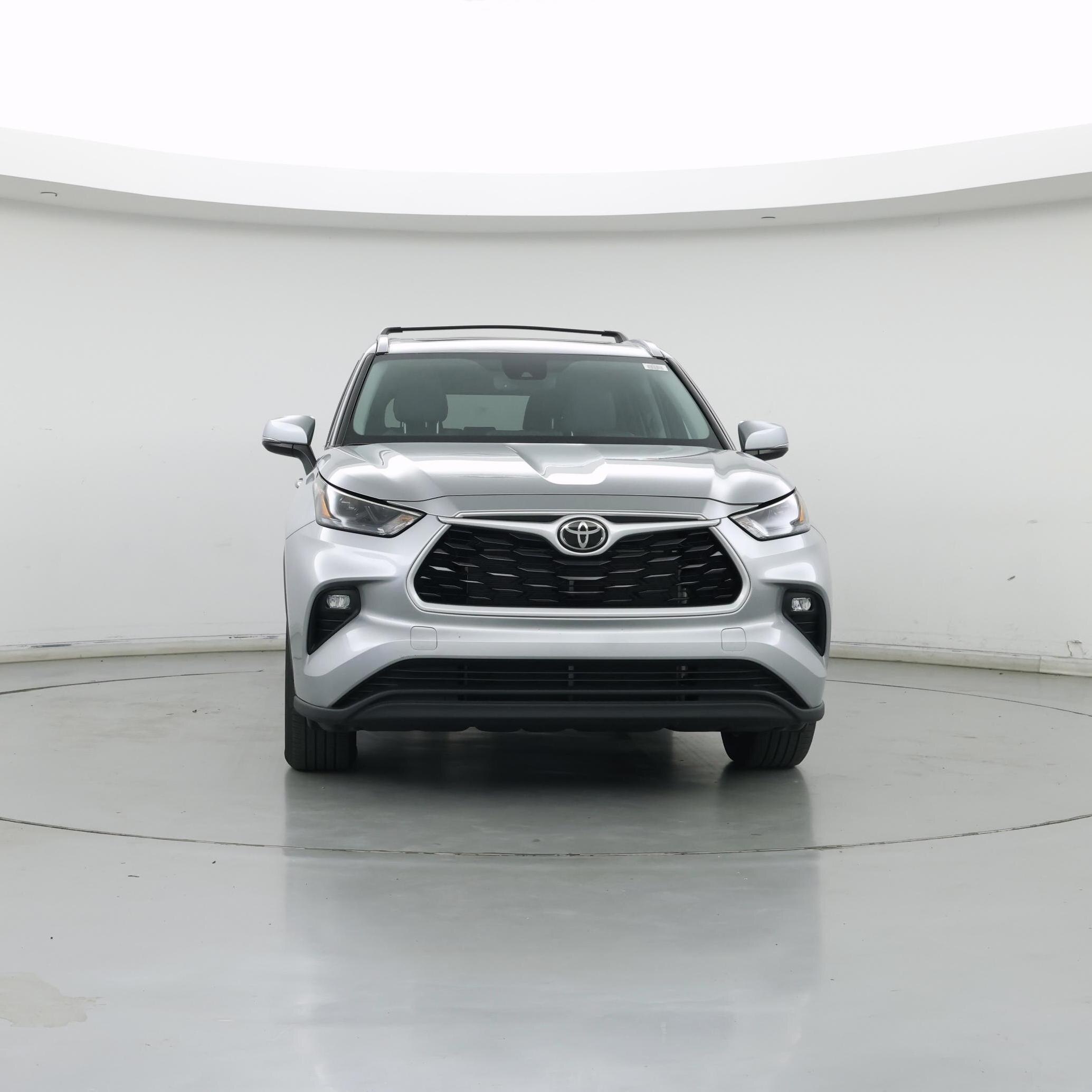 Thumbnail: 2023 Toyota Highlander - 5