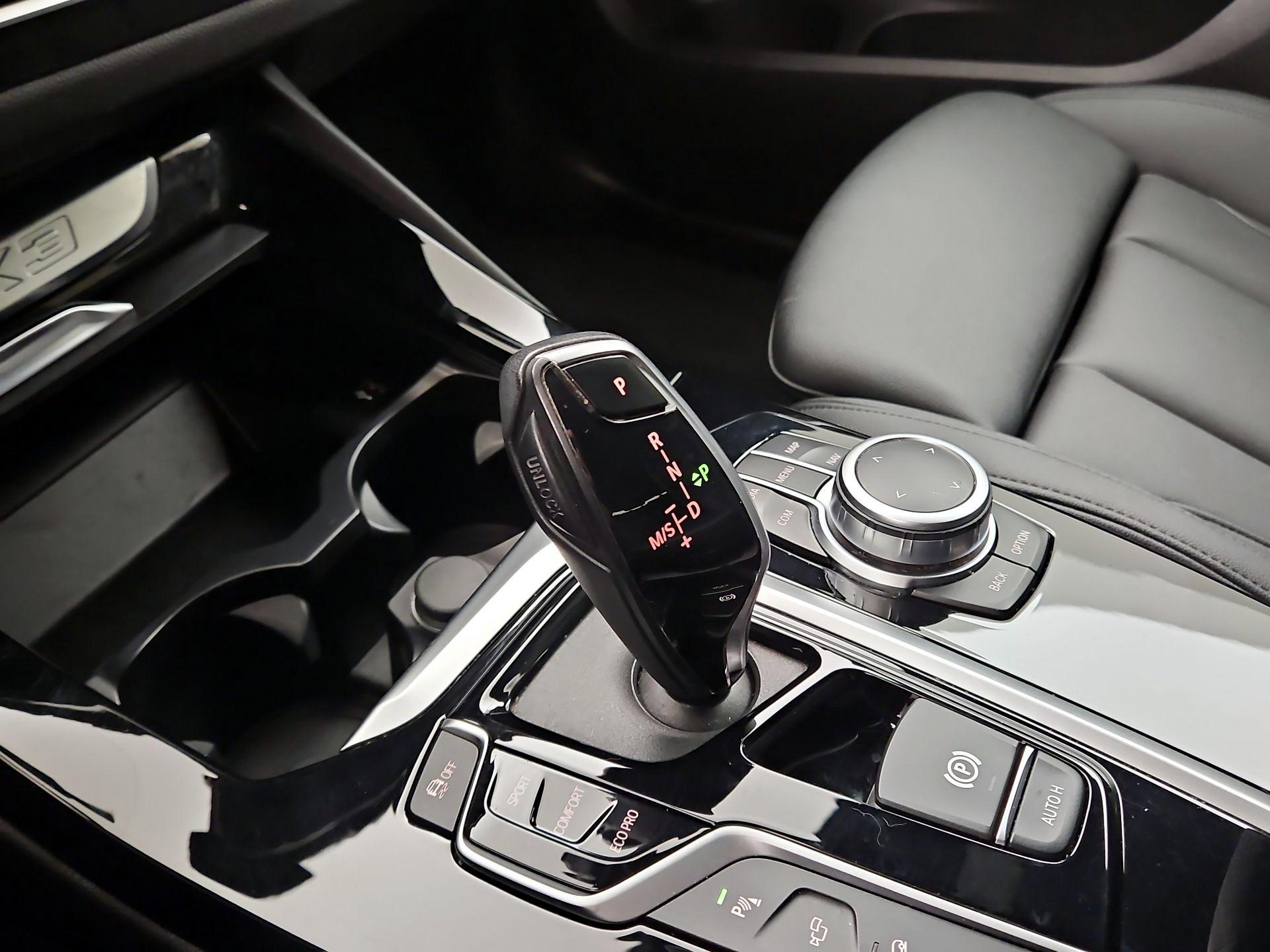 Thumbnail: 2021 BMW X3 - 18