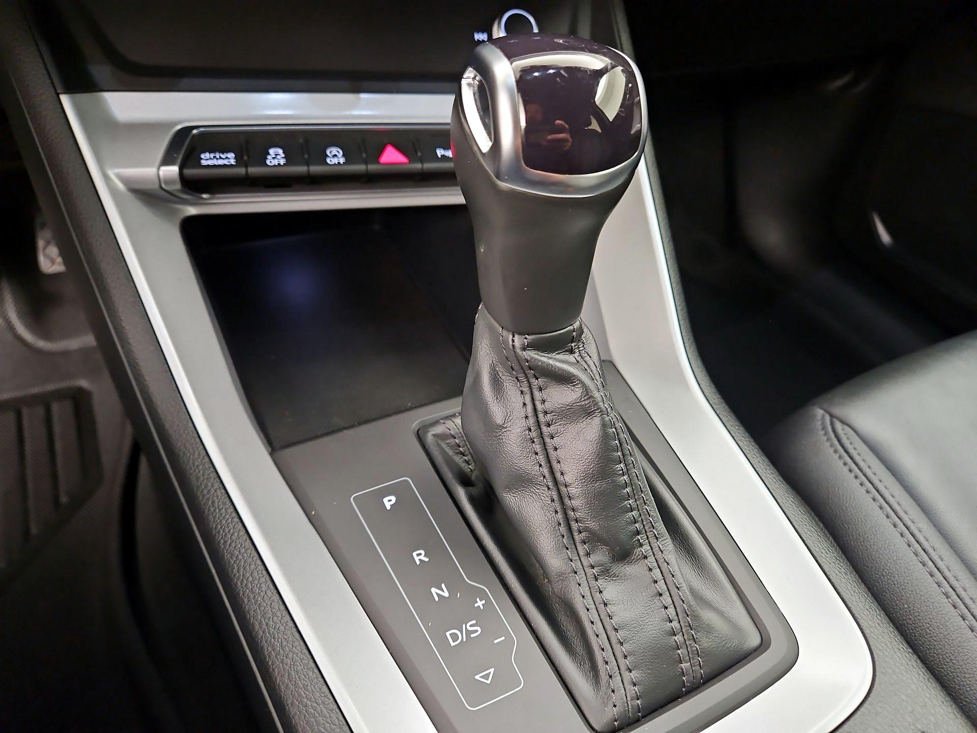 Thumbnail: 2022 Audi Q3 - 17