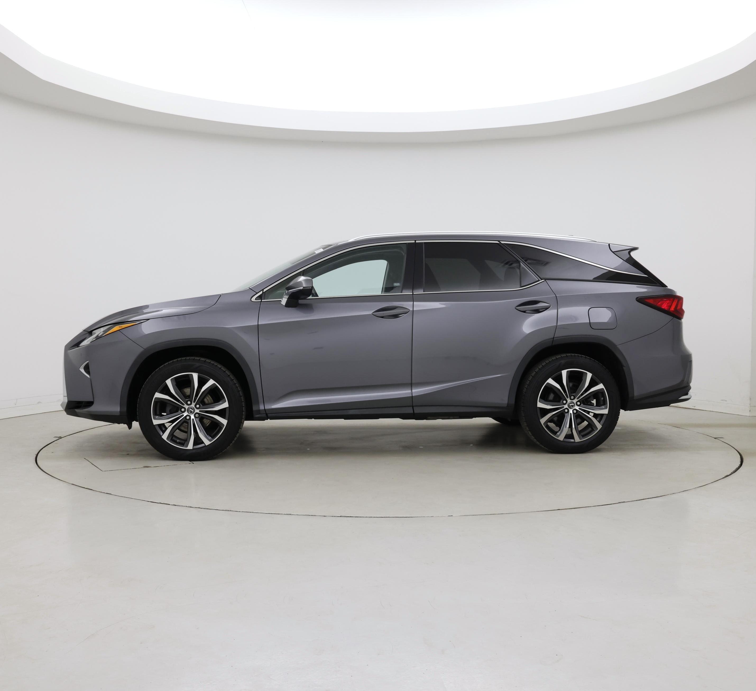 Thumbnail: 2018 Lexus RX - 3