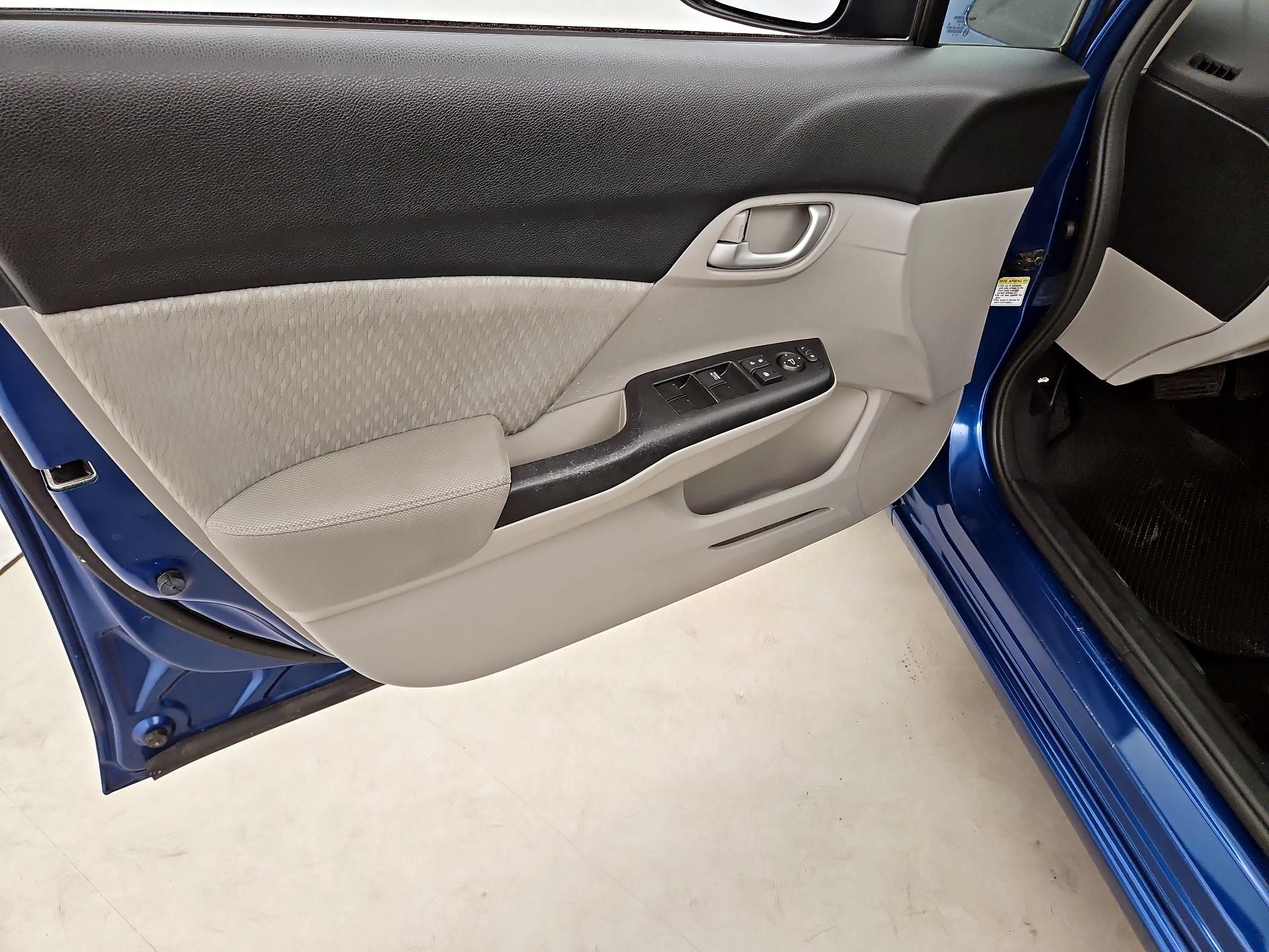 Thumbnail: 2014 Honda Civic - 12